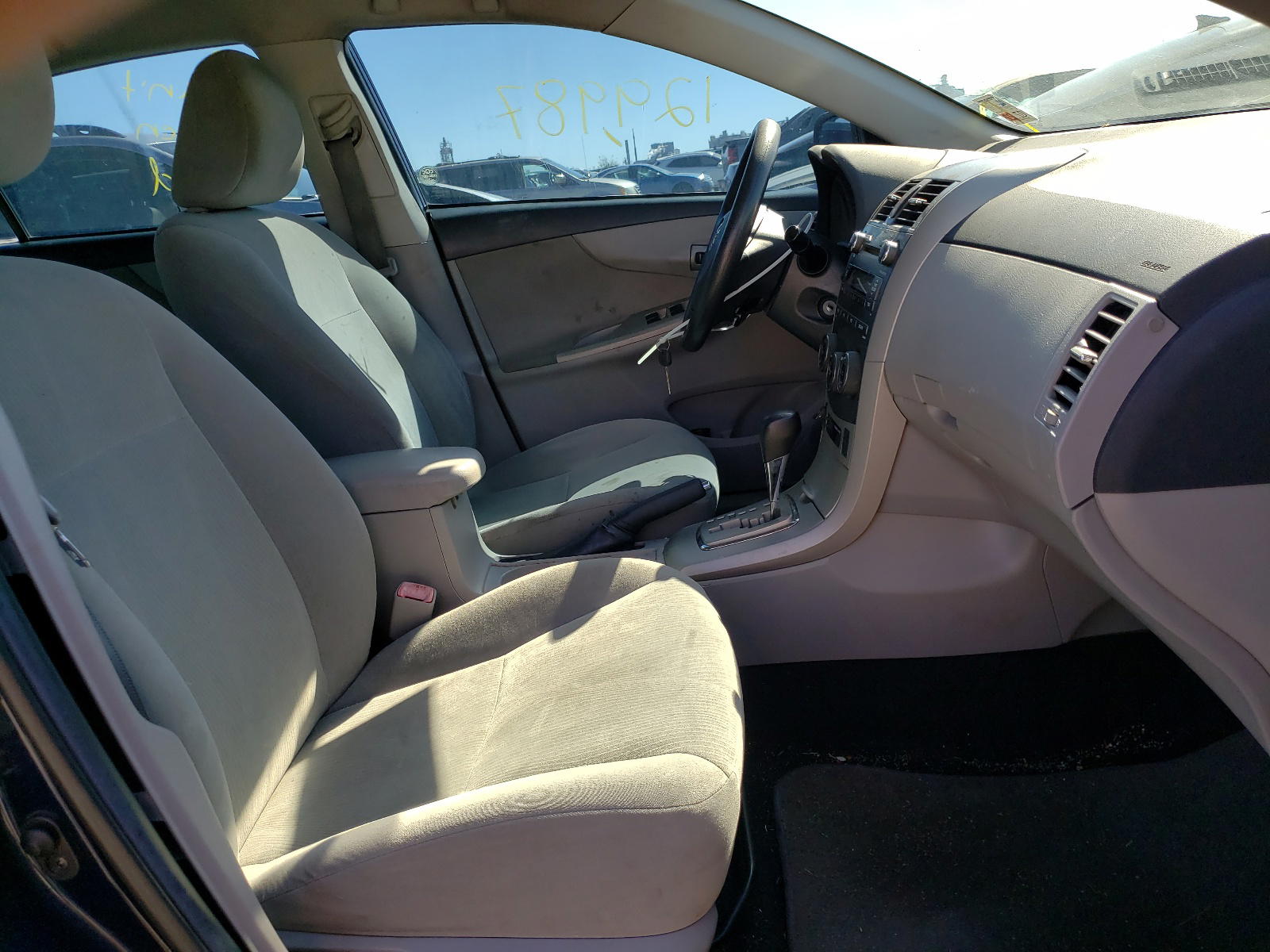 Photo 5 from auction – 2011 TOYOTA COROLLA BA with VIN 2T1BU4EEXBC552316
