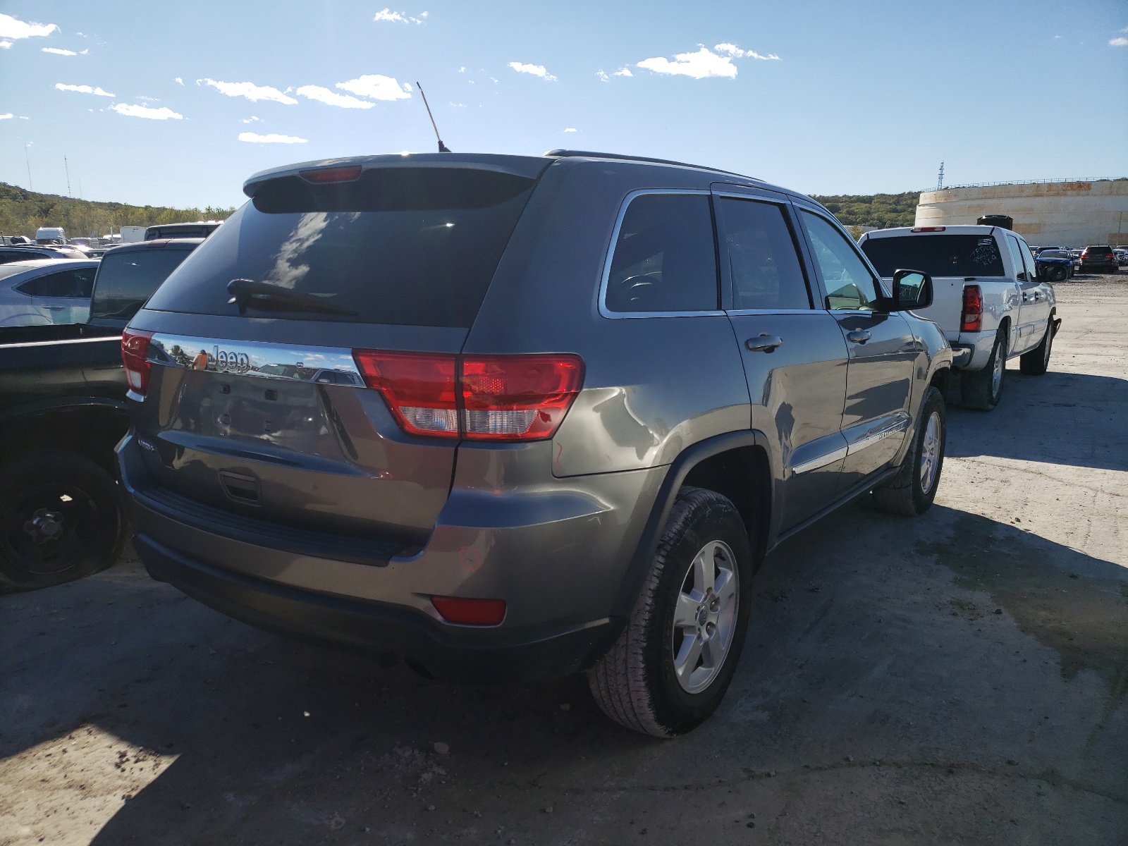 Photo 4 from auction – 2012 JEEP GRAND CHER with VIN 1C4RJEAG9CC227798