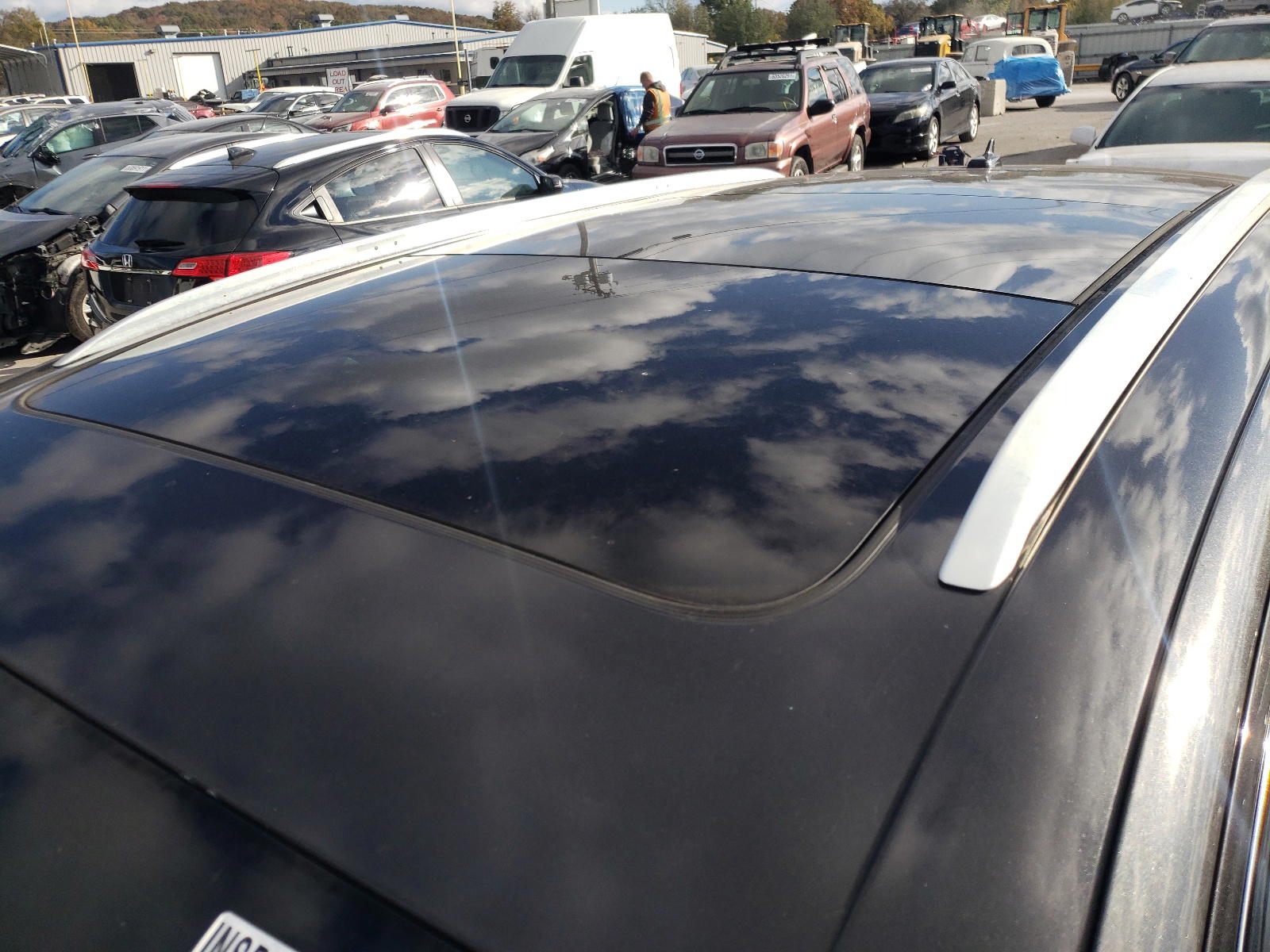 Photo 9 from auction – 2014 AUDI Q7 PRESTIG with VIN WA1DGAFE2ED017978