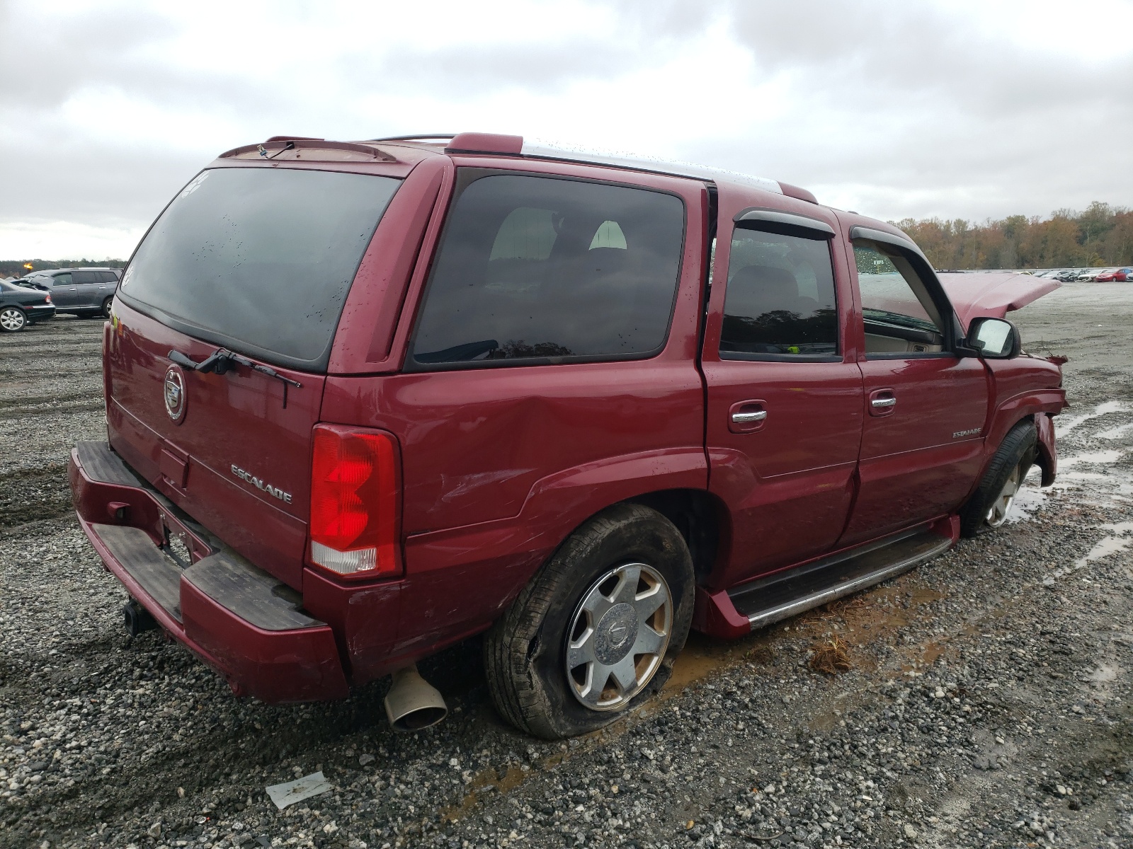 Photo 4 from auction – 2004 CADILLAC ESCALADE L with VIN 1GYEC63T84R130707