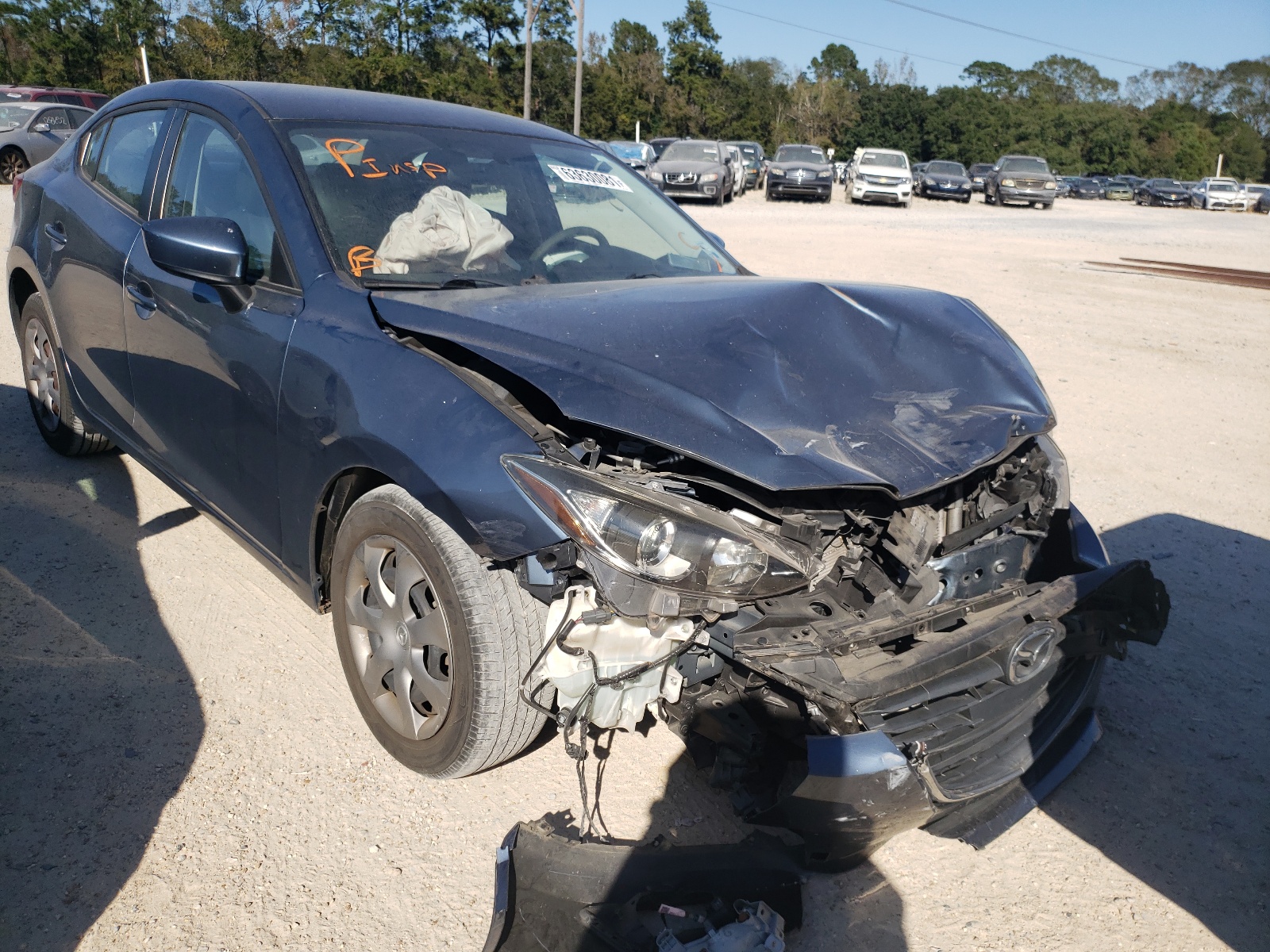 Photo 9 from auction – 2014 MAZDA 3 SPORT with VIN JM1BM1U7XE1121534