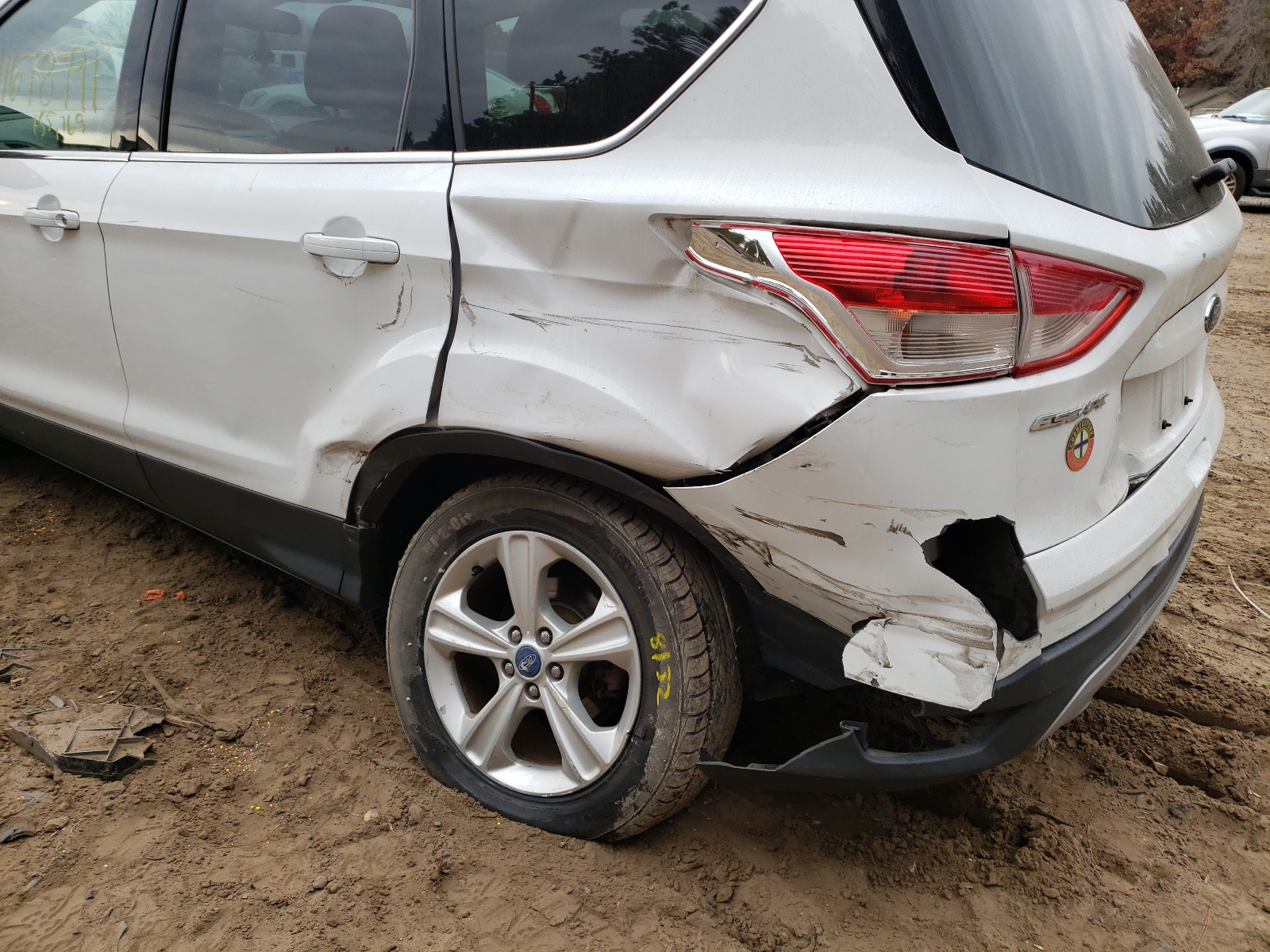 Photo 9 from auction – 2013 FORD ESCORT SE with VIN 1FMCU9GX3DUA24845