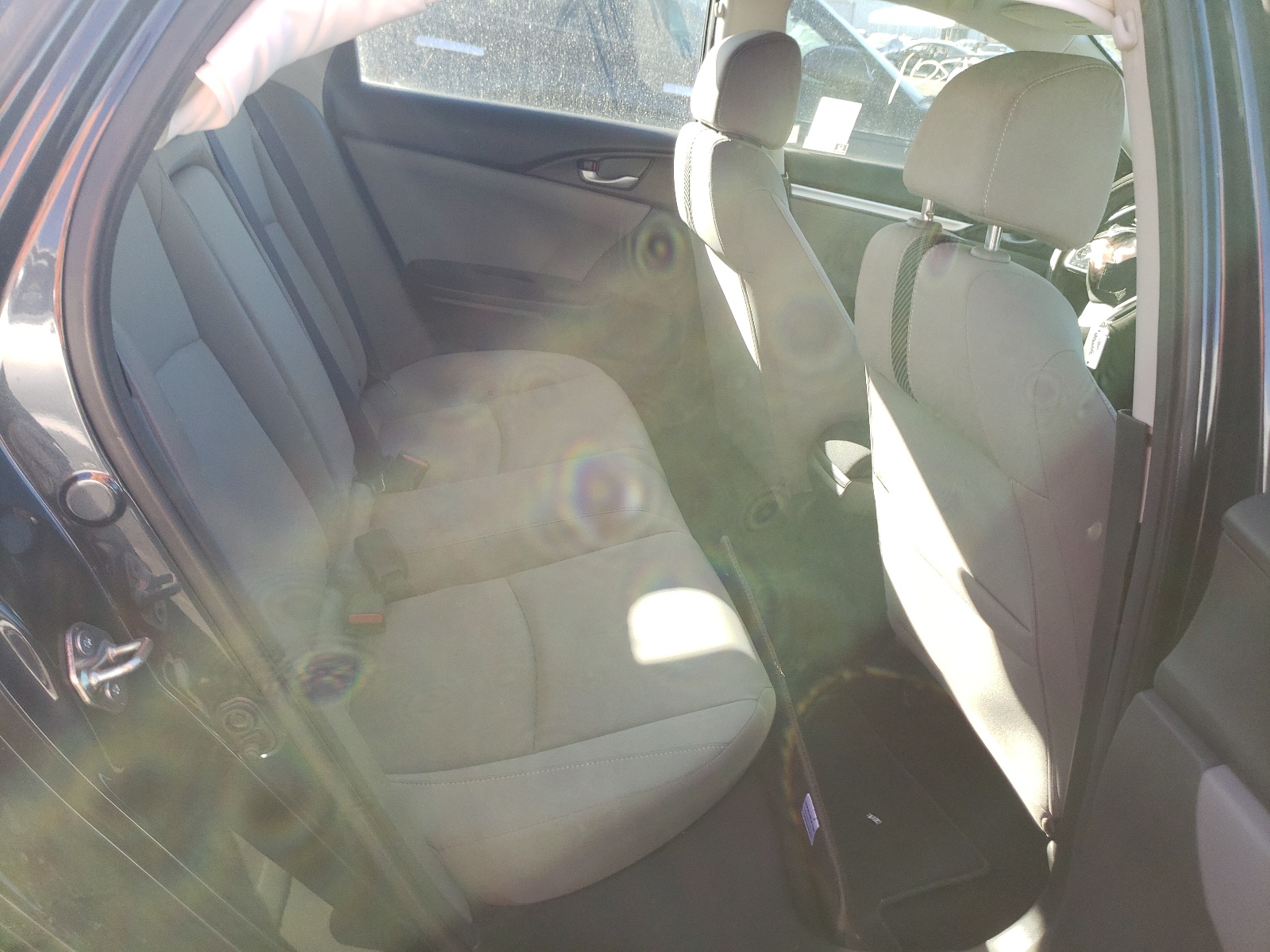 Photo 6 from auction – 2018 HONDA CIVIC EX with VIN 2HGFC2F78JH574524