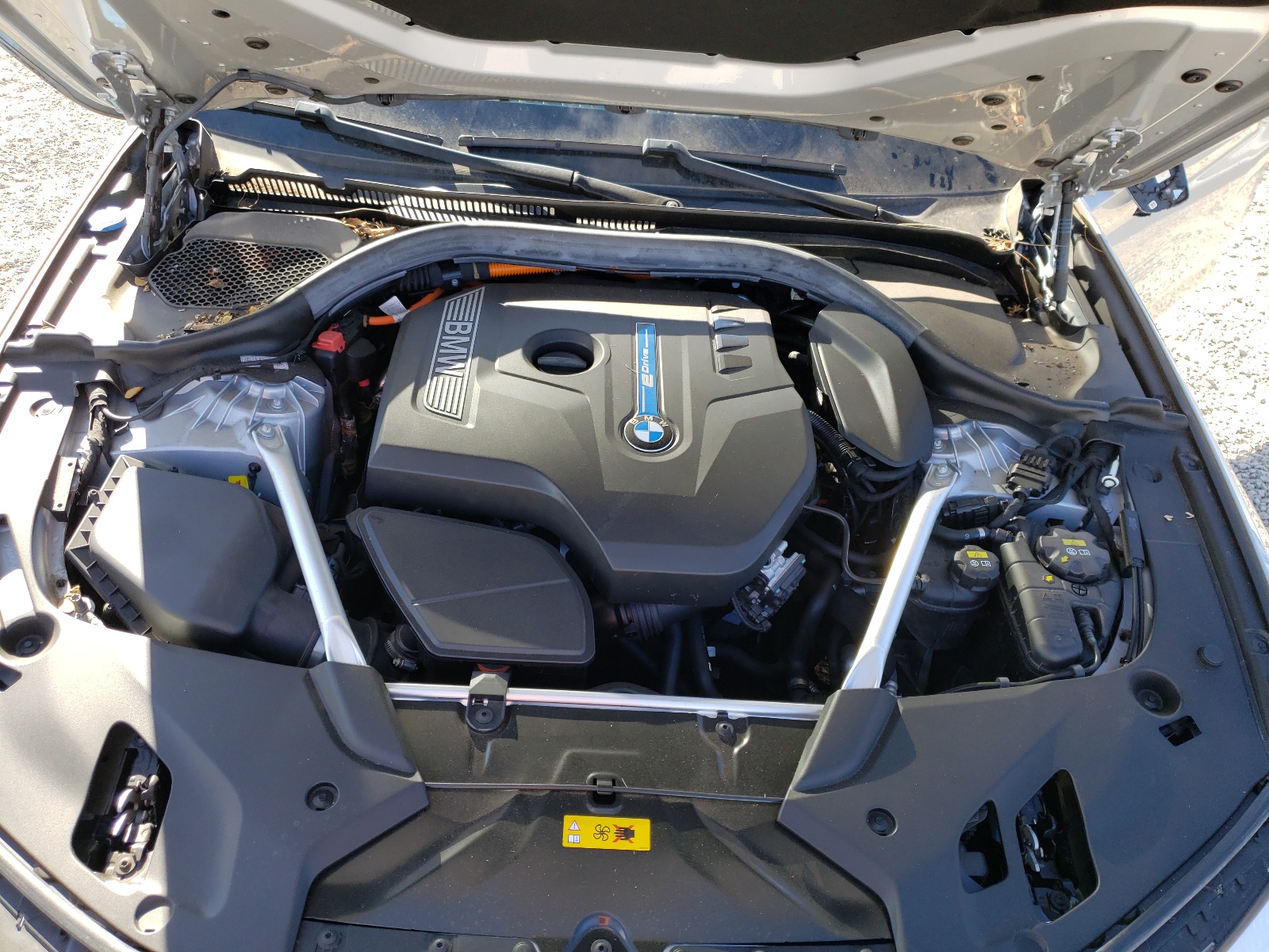 Photo 7 from auction – 2019 BMW 530E with VIN WBAJA9C51KB393265