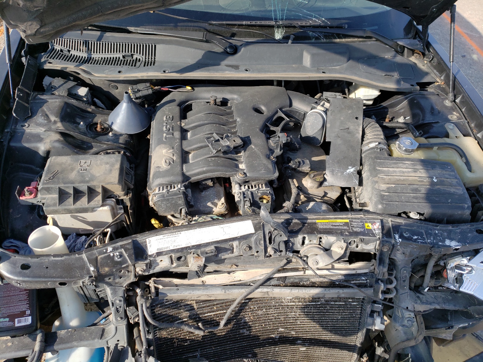 Photo 7 from auction – 2005 CHRYSLER 300 TOURIN with VIN 2C3JA53G25H657834