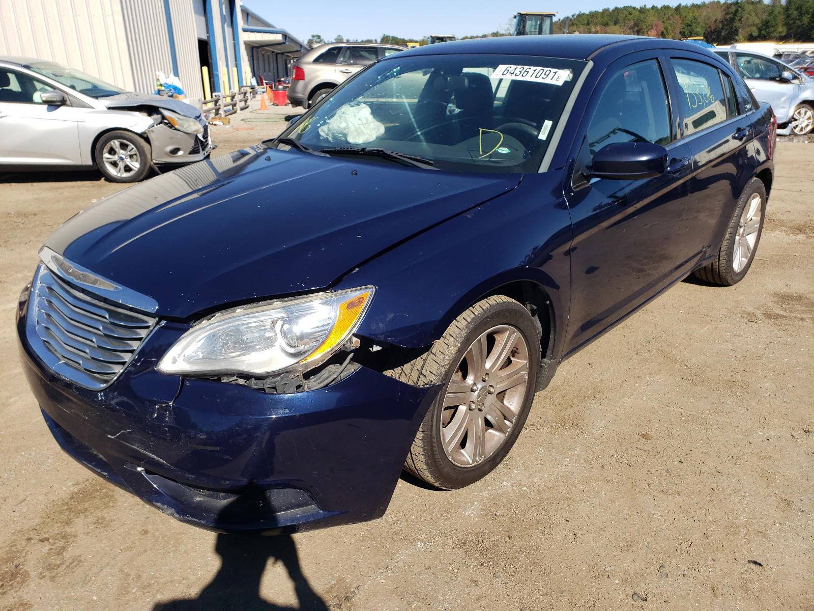 Photo 2 from auction – 2013 CHRYSLER 200 LX with VIN 1C3CCBAB7DN698023