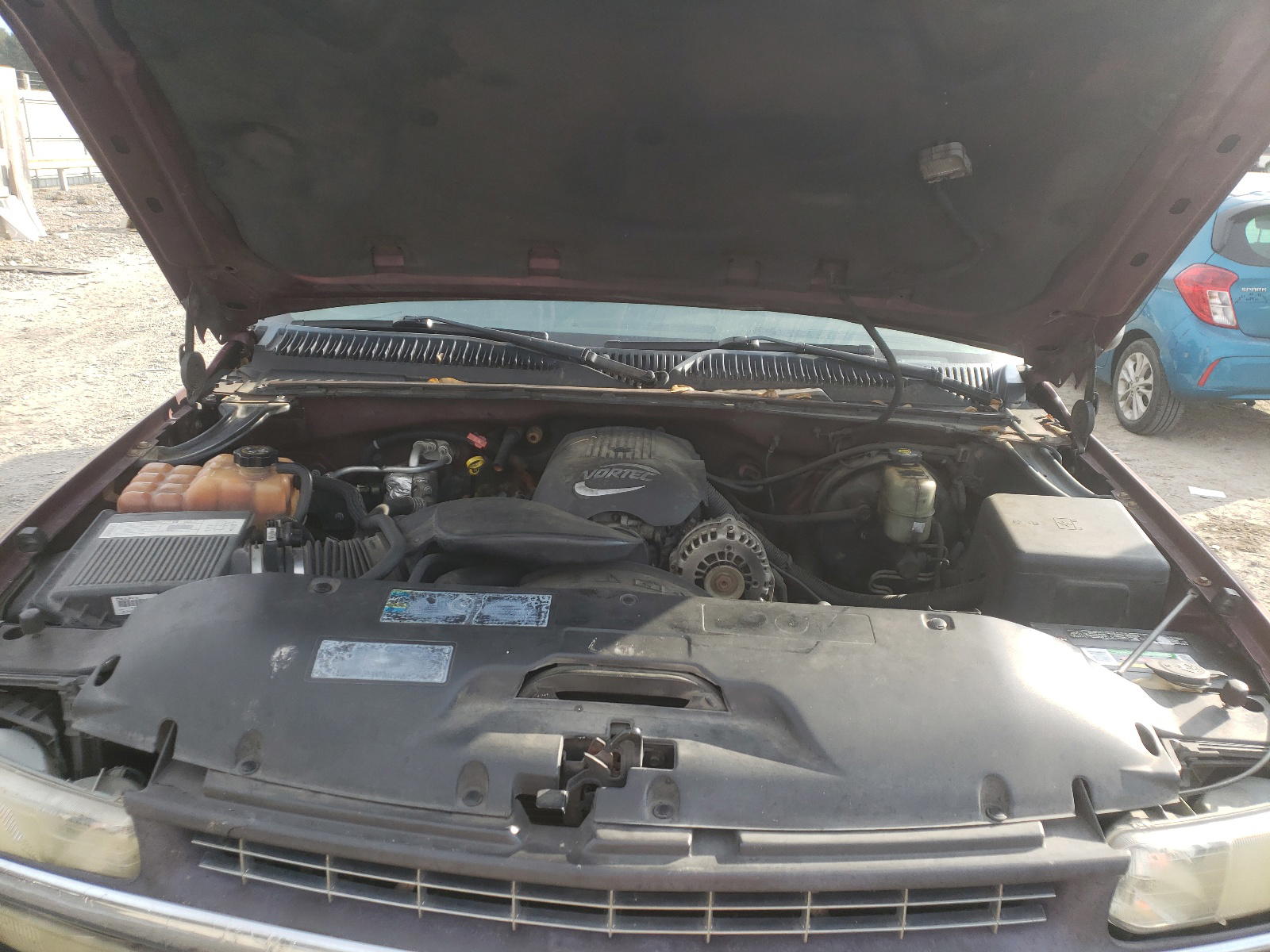 Photo 7 from auction – 2002 CHEVROLET SILVERADO with VIN 2GCEC19VX21421913