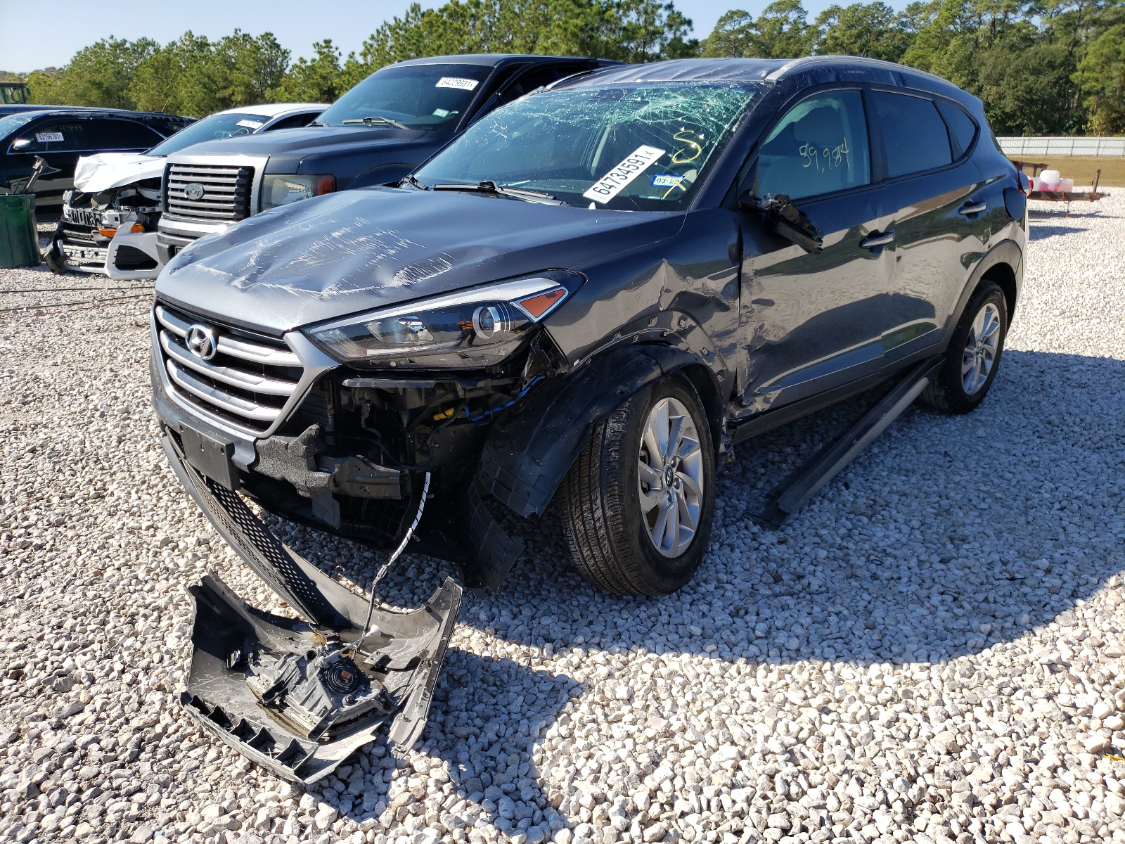 Photo 2 from auction – 2017 HYUNDAI TUCSON LIM with VIN KM8J33A47HU462537