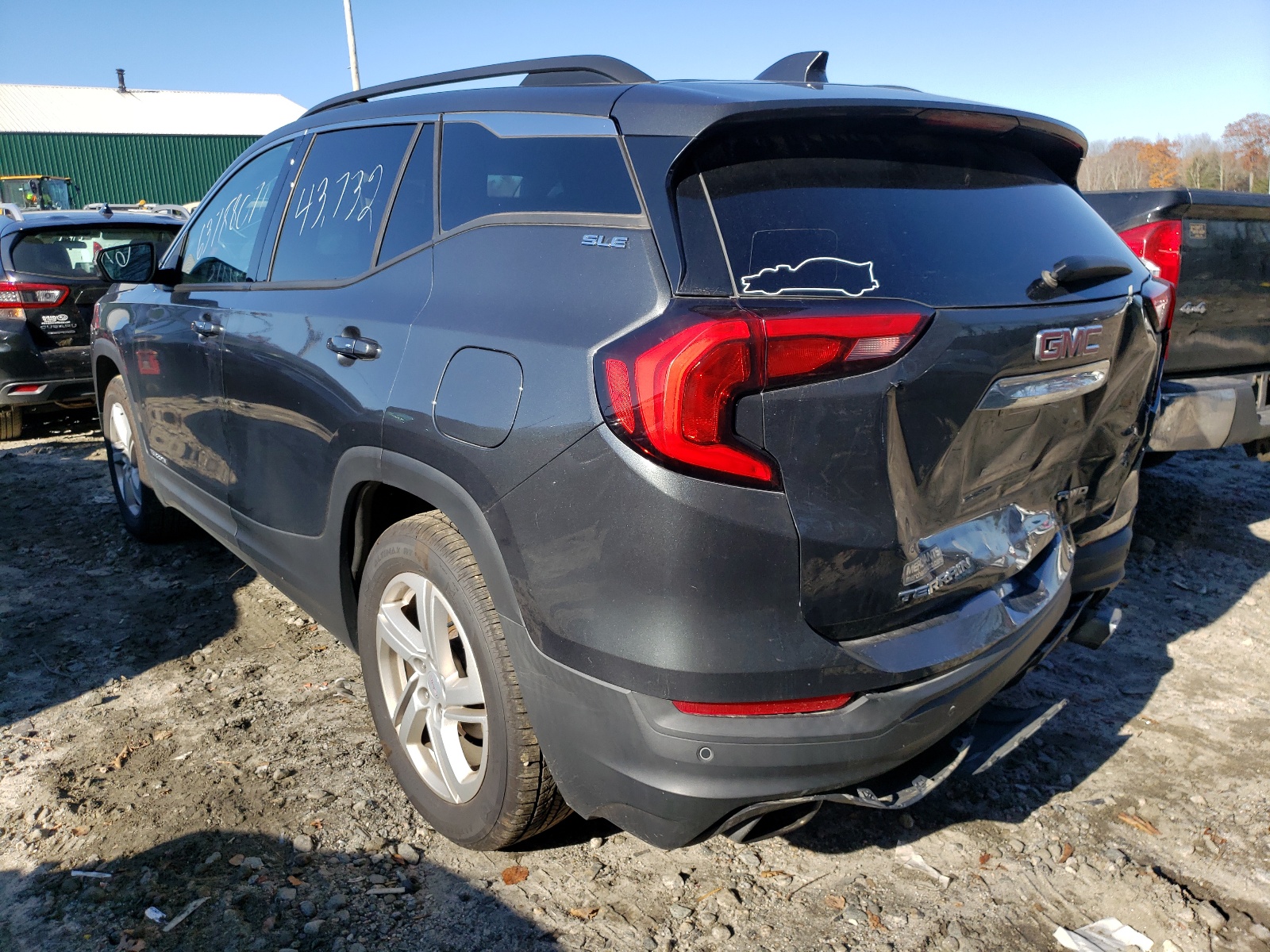 Photo 3 from auction – 2018 GMC TERRAIN SL with VIN 3GKALTEX3JL182305