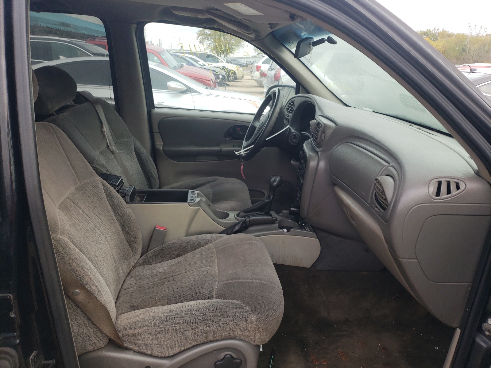 Photo 5 from auction – 2003 CHEVROLET TRAILBLAZE with VIN 1GNDT13S732404781