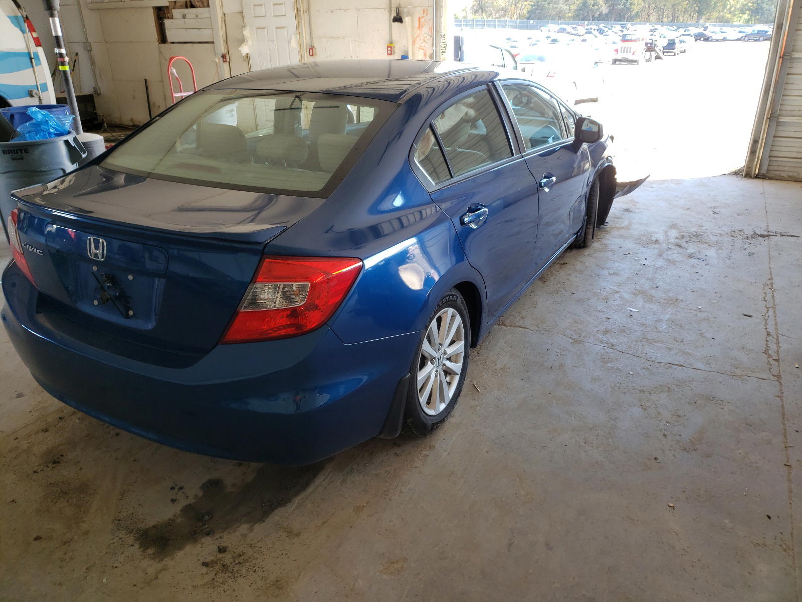 Photo 4 from auction – 2012 HONDA CIVIC EX with VIN 2HGFB2F83CH506386