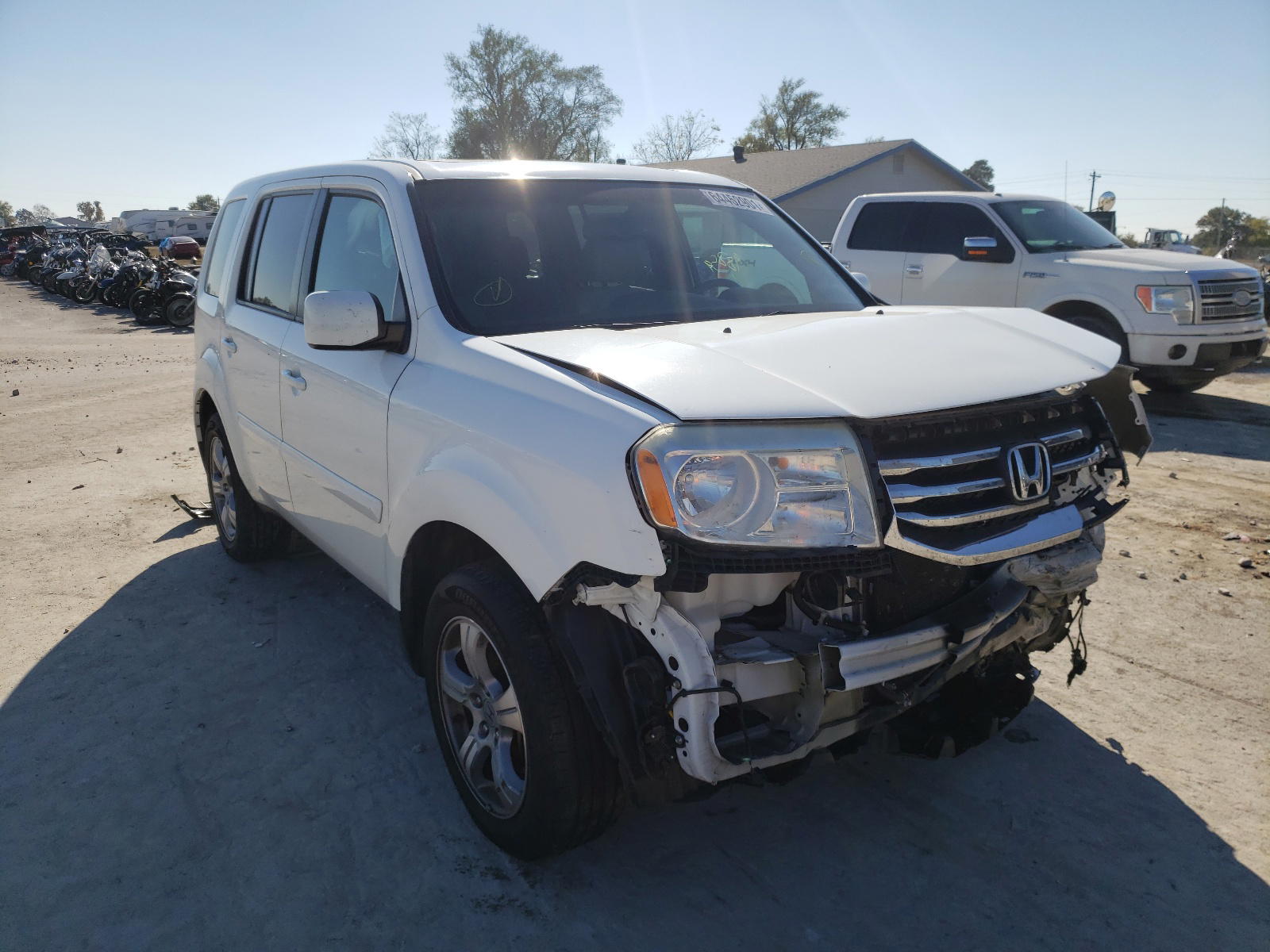 HONDA PILOT EXL 2013 with VIN 5FNYF3H57DB027237 - Photo from auction
