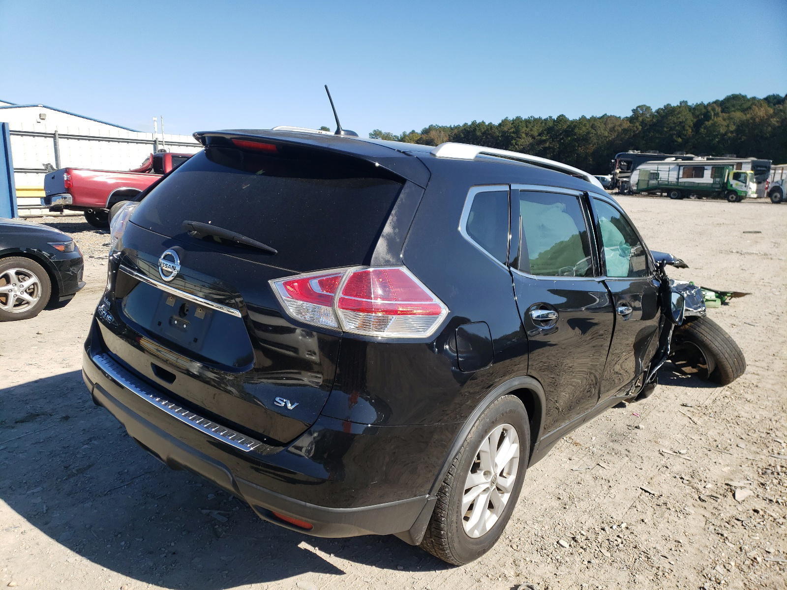 Photo 4 from auction – 2016 NISSAN ROGUE S with VIN KNMAT2MT5GP641545