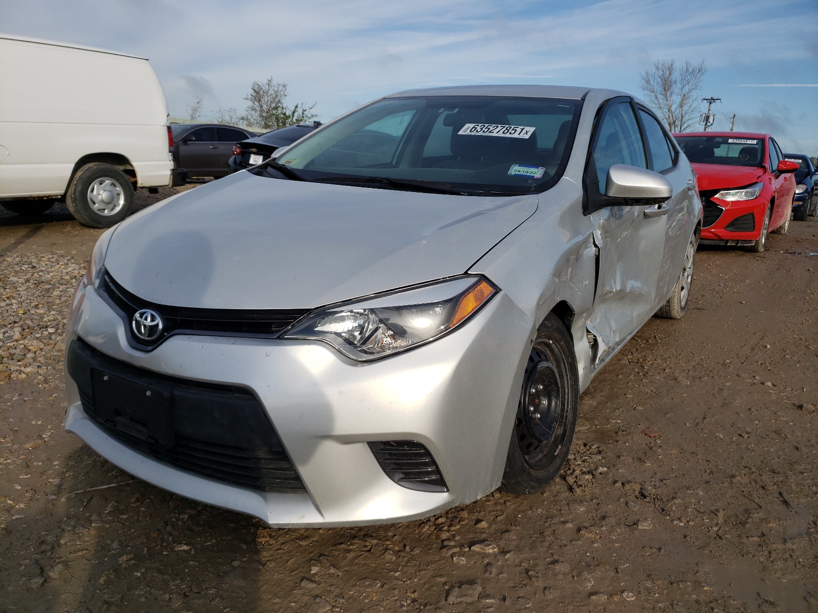 Photo 2 from auction – 2015 TOYOTA COROLLA L with VIN 2T1BURHE4FC369234