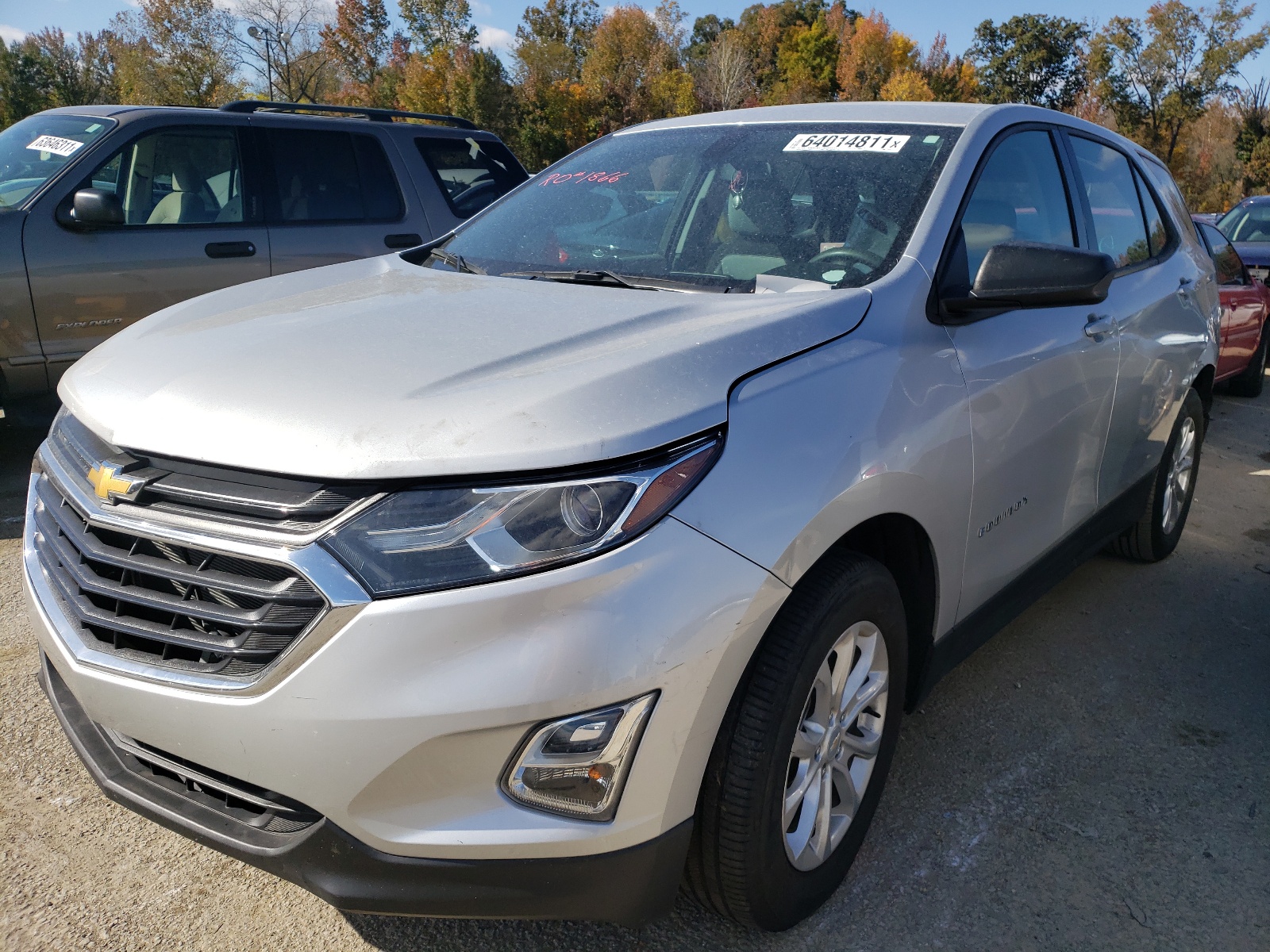 Photo 2 from auction – 2018 CHEVROLET EQUINOX LS with VIN 2GNAXHEV5J6210953