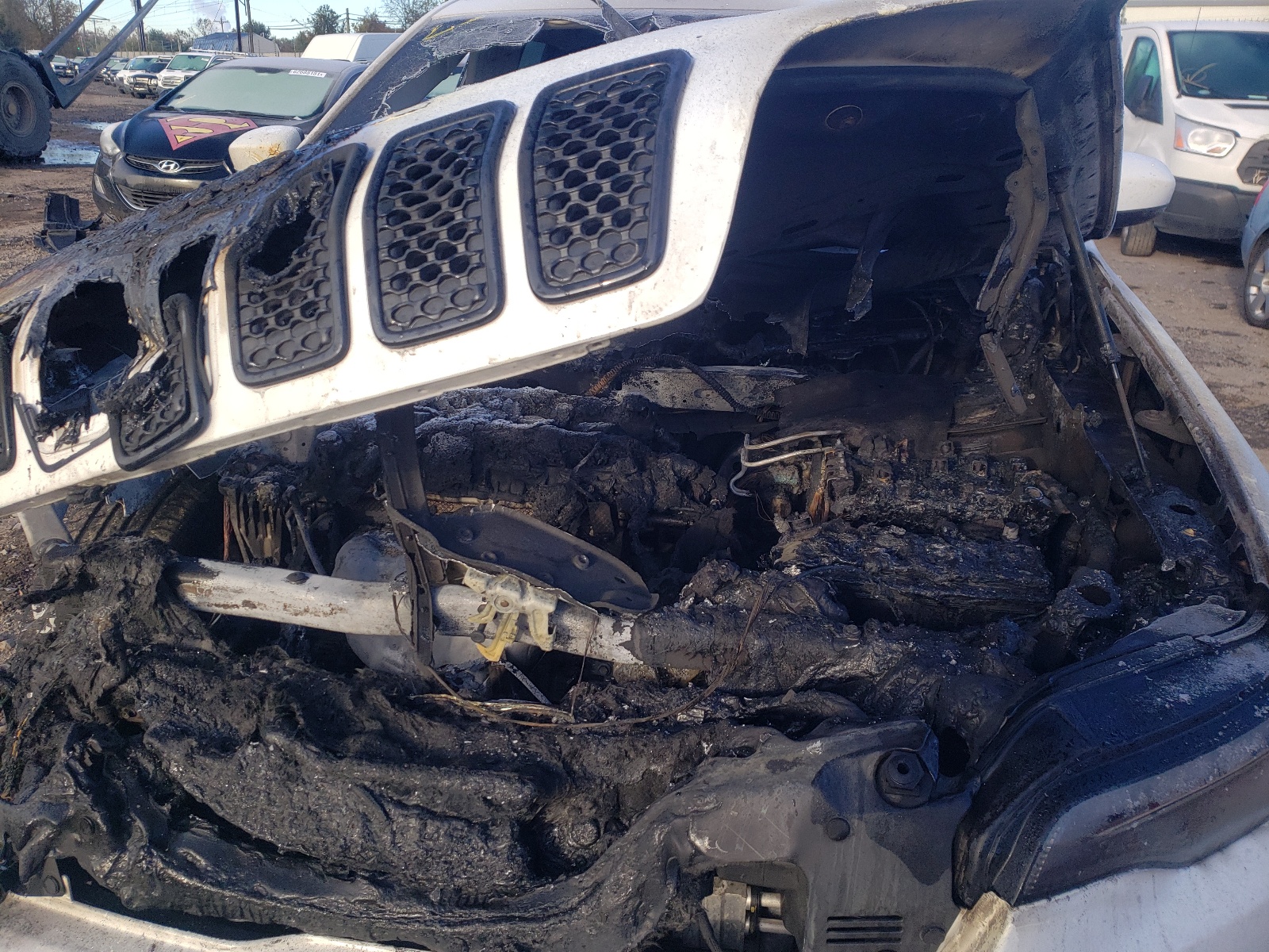 Photo 7 from auction – 2020 JEEP CHEROKEE L with VIN 1C4PJMLB6LD511824