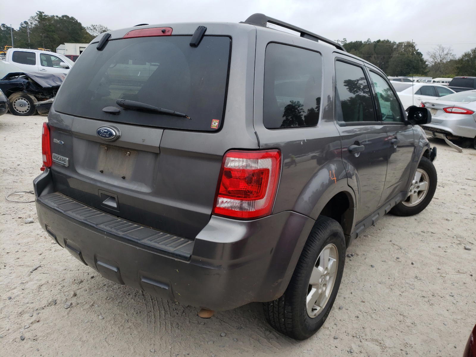 Photo 4 from auction – 2012 FORD ESCAPE XLT with VIN 1FMCU0D74CKA55211