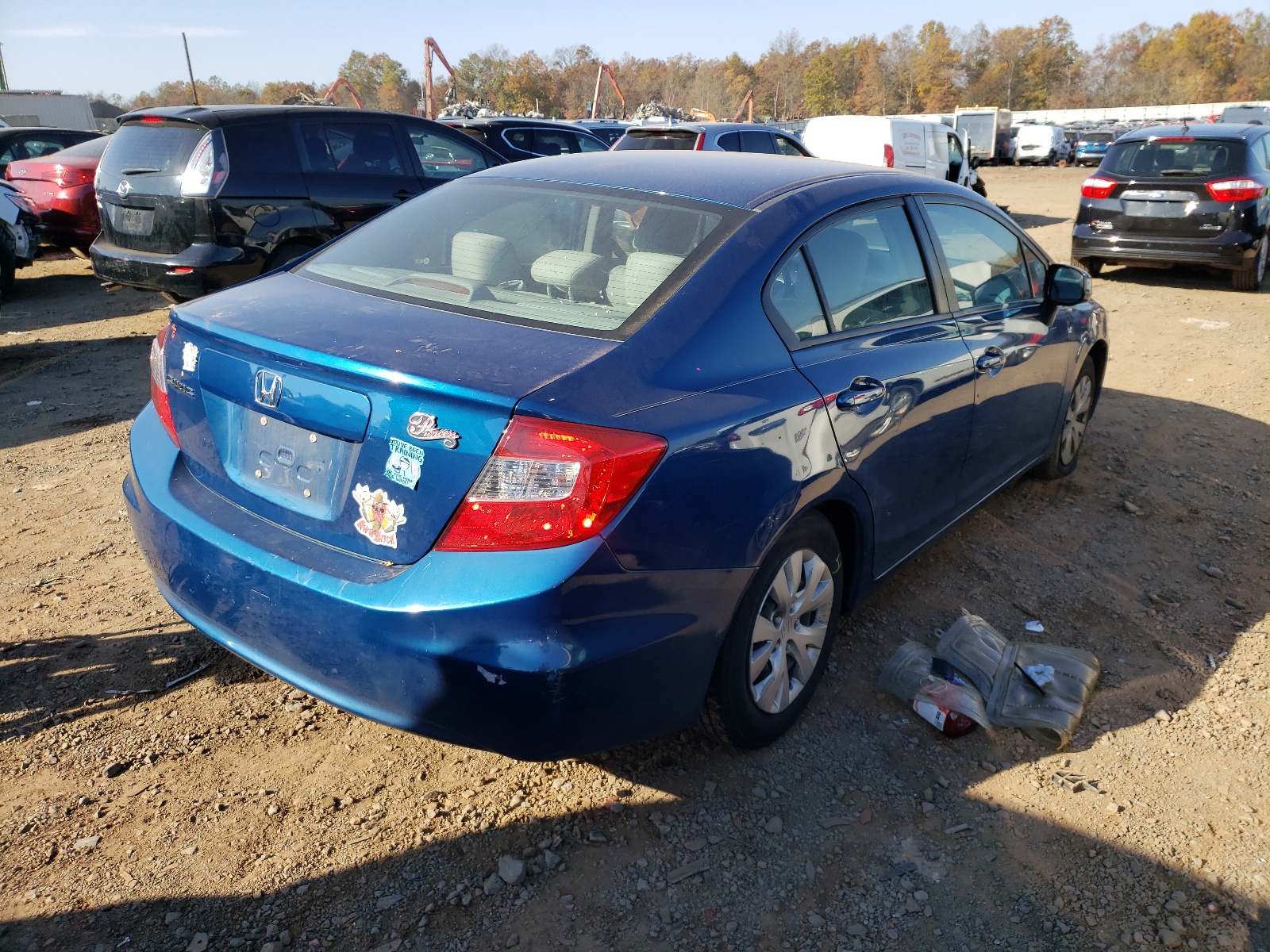 Photo 4 from auction – 2012 HONDA CIVIC LX with VIN 19XFB2F5XCE367793