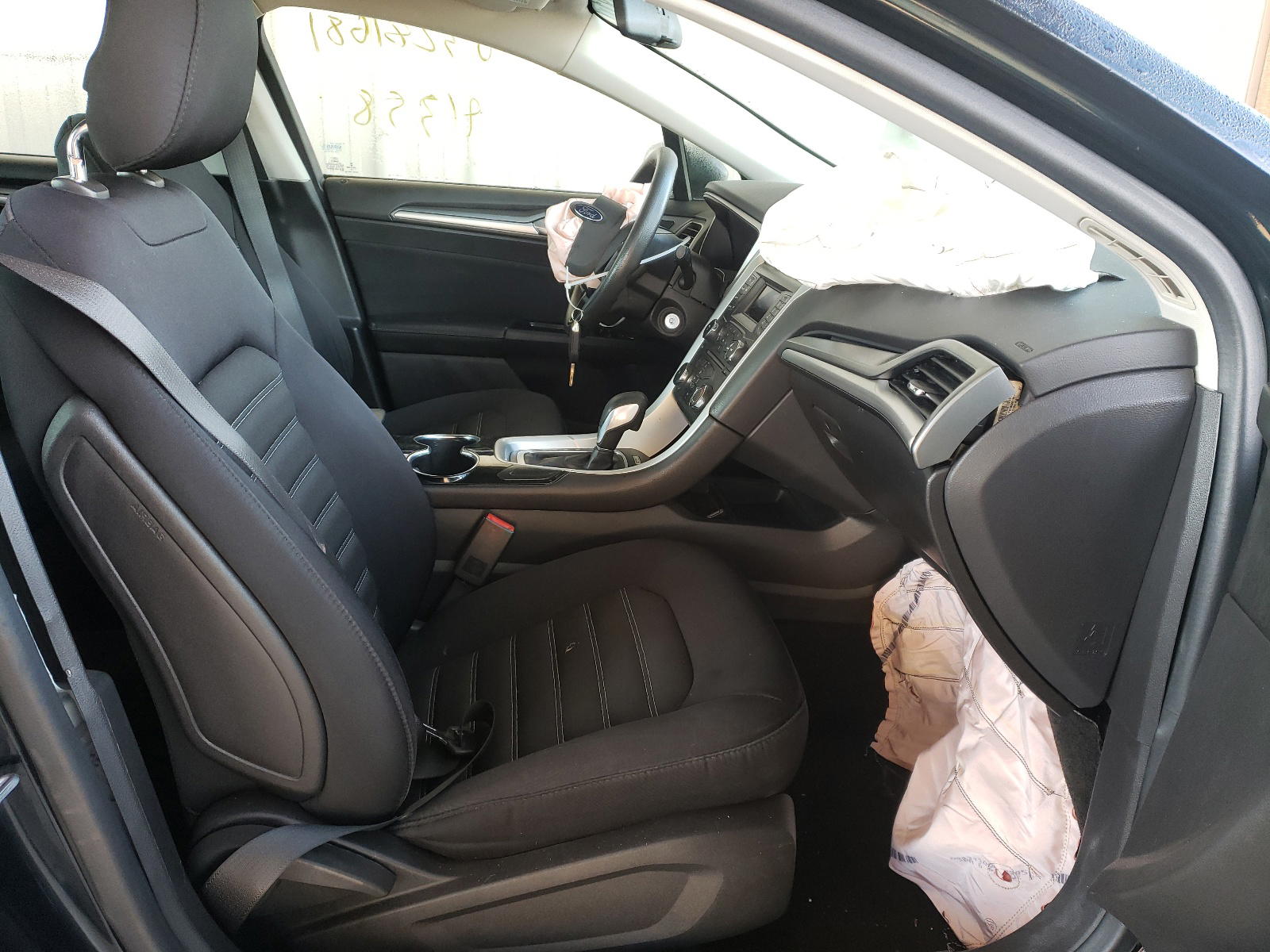 Photo 5 from auction – 2014 FORD FUSION SE with VIN 3FA6P0HD0ER313253