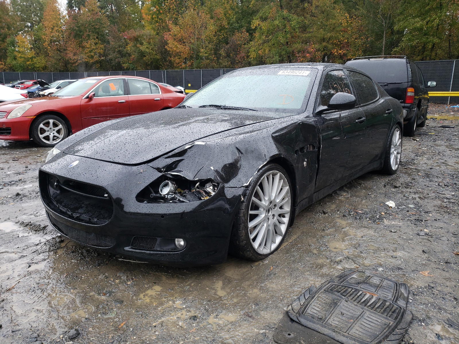 Photo 2 from auction – 2012 MASERATI QUATTROPOR with VIN ZAM39JKAXC0065663