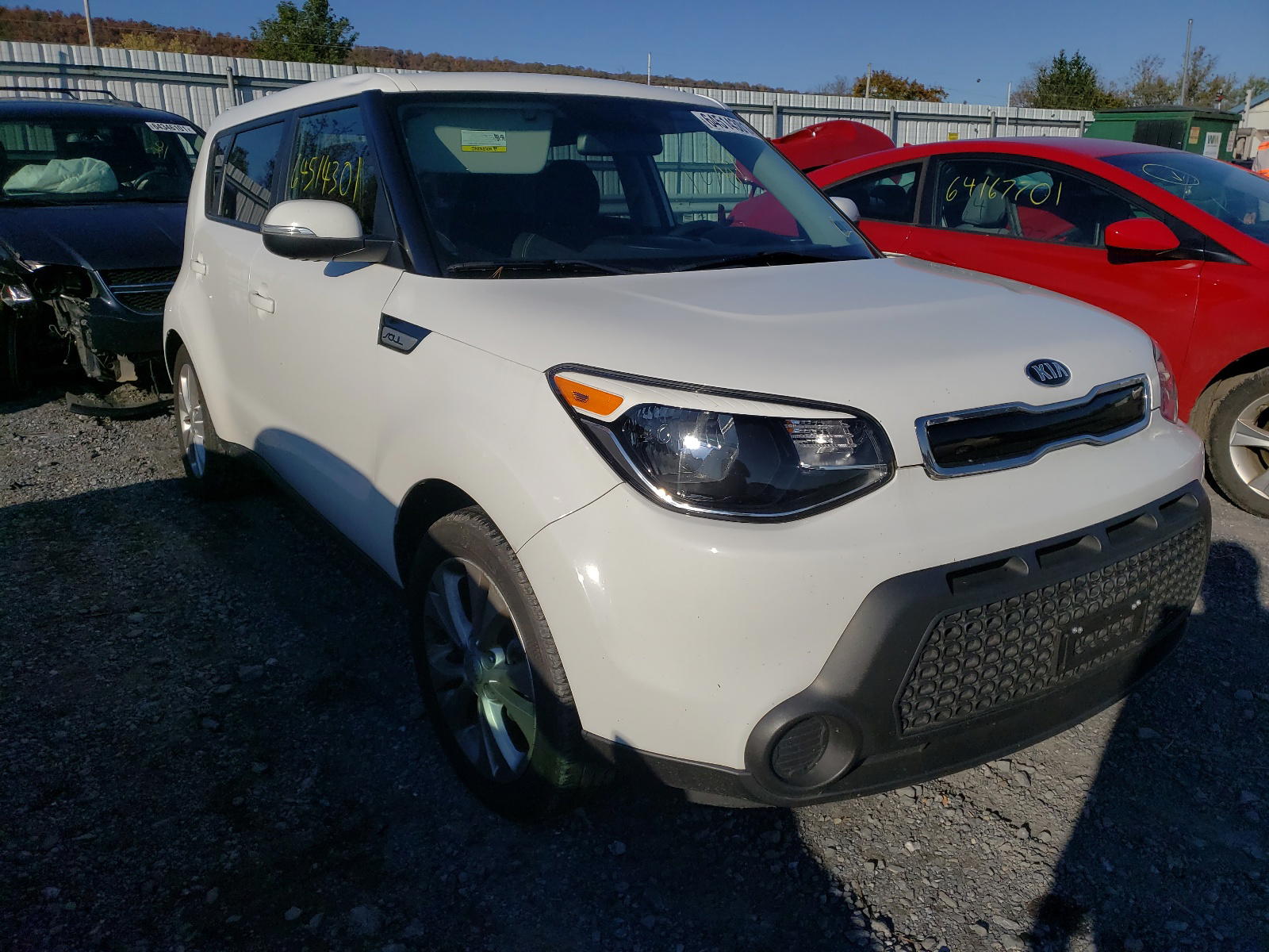 KIA SOUL + 2014 with VIN KNDJP3A54E7027535 - Photo from auction