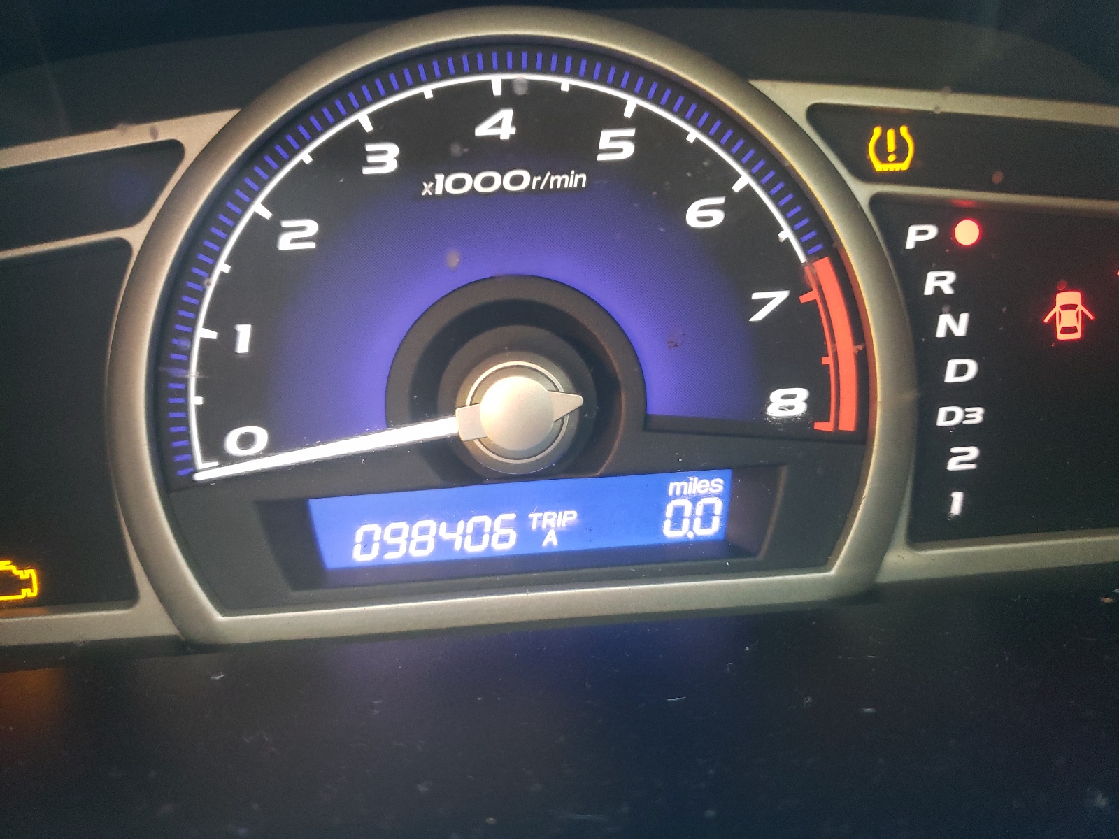 Photo 8 from auction – 2011 HONDA CIVIC LX with VIN 2HGFA1F59BH549289