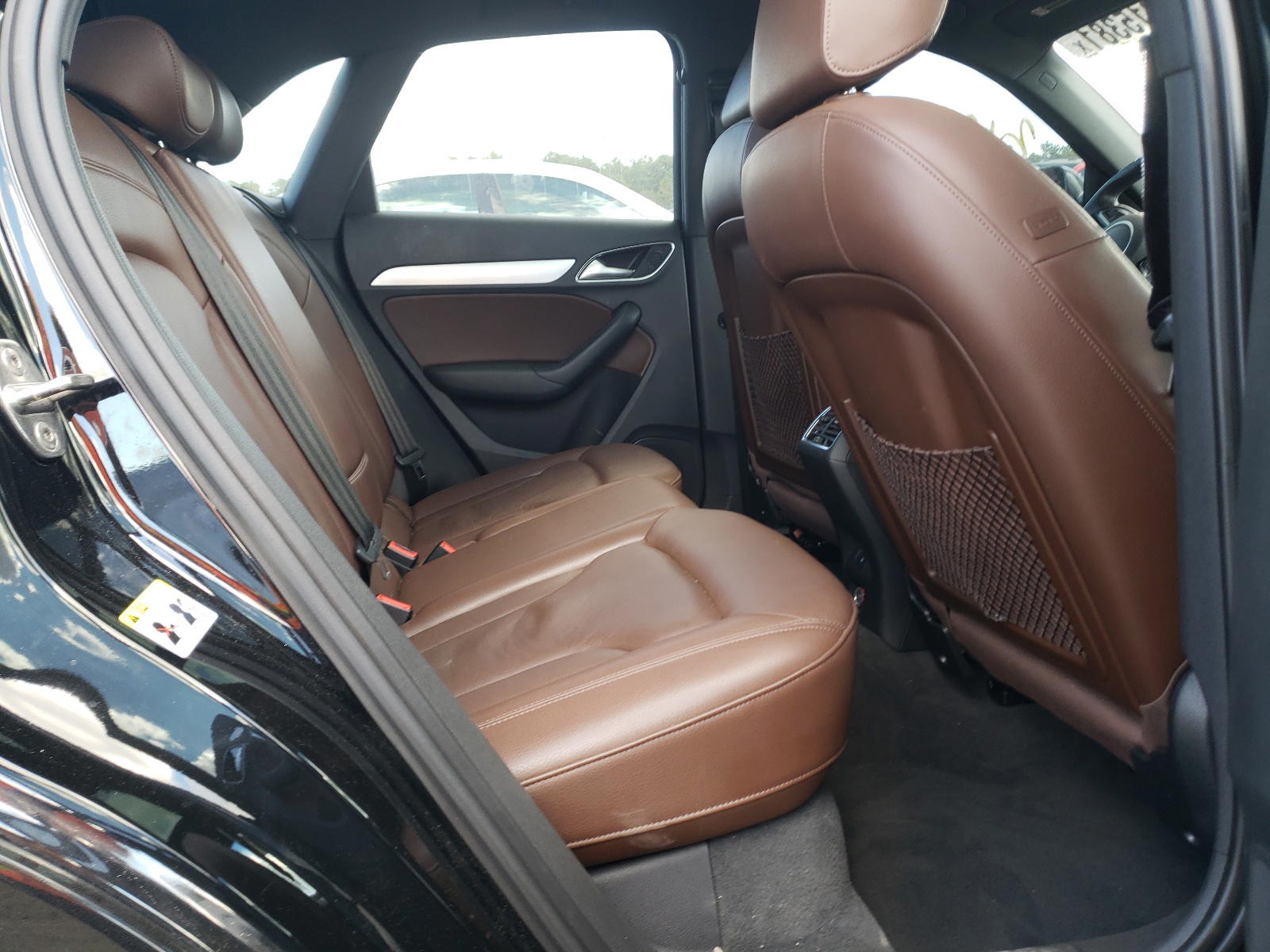 Photo 6 from auction – 2017 AUDI Q3 PREMIUM with VIN WA1ECCFS1HR002039