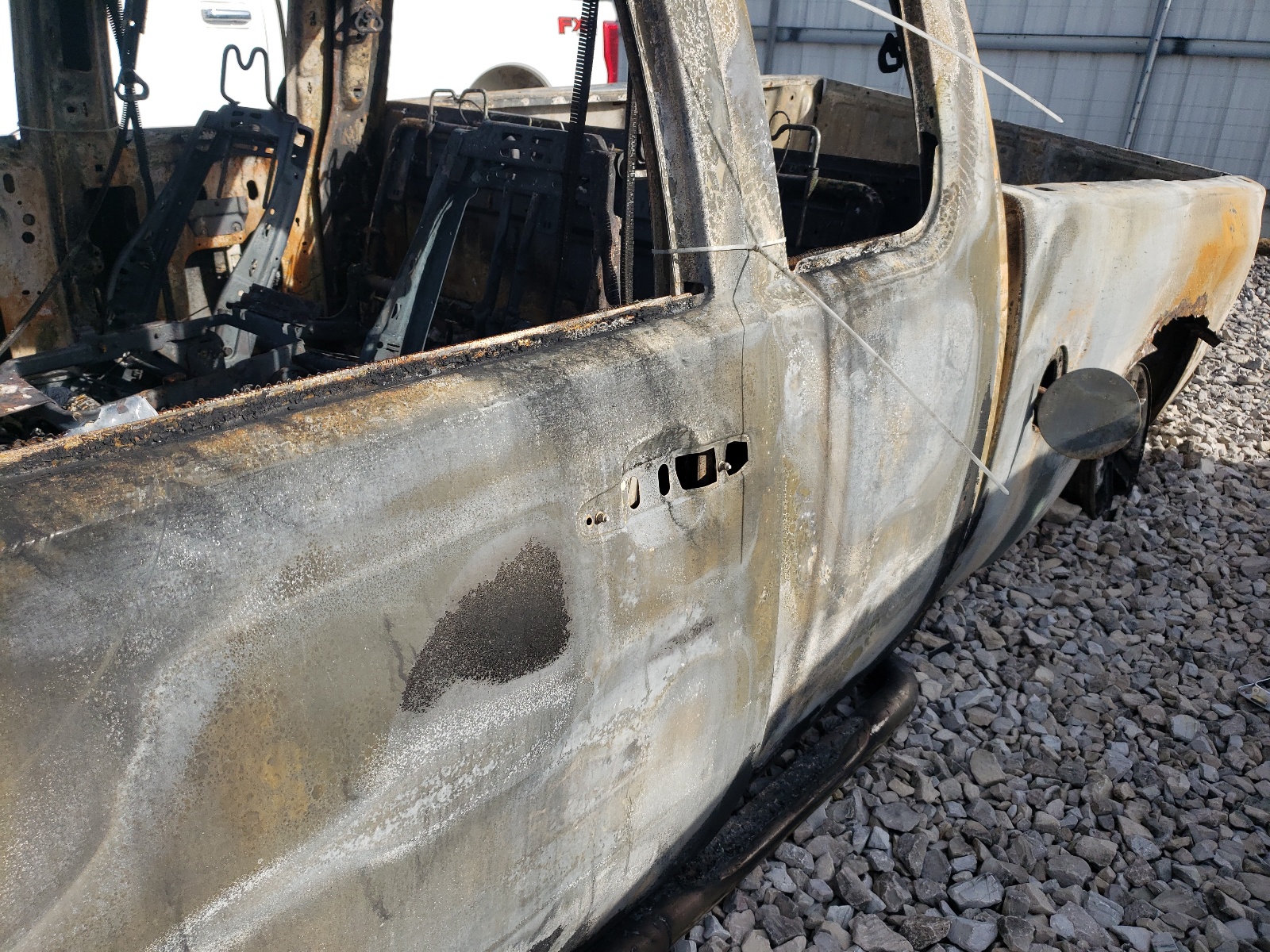 Photo 10 from auction – 2008 CHEVROLET SILVERADO with VIN 1GCEK19C98Z160355