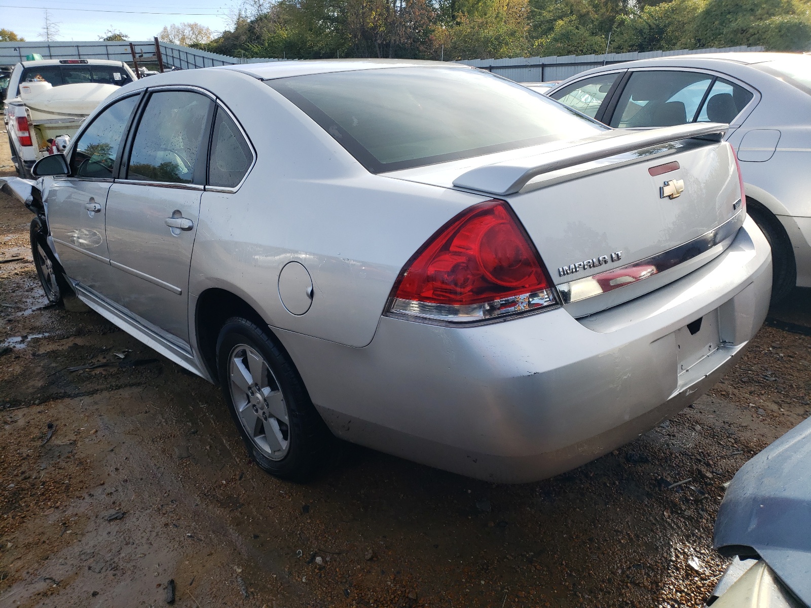 Photo 3 from auction – 2011 CHEVROLET IMPALA LT with VIN 2G1WG5EK2B1148180