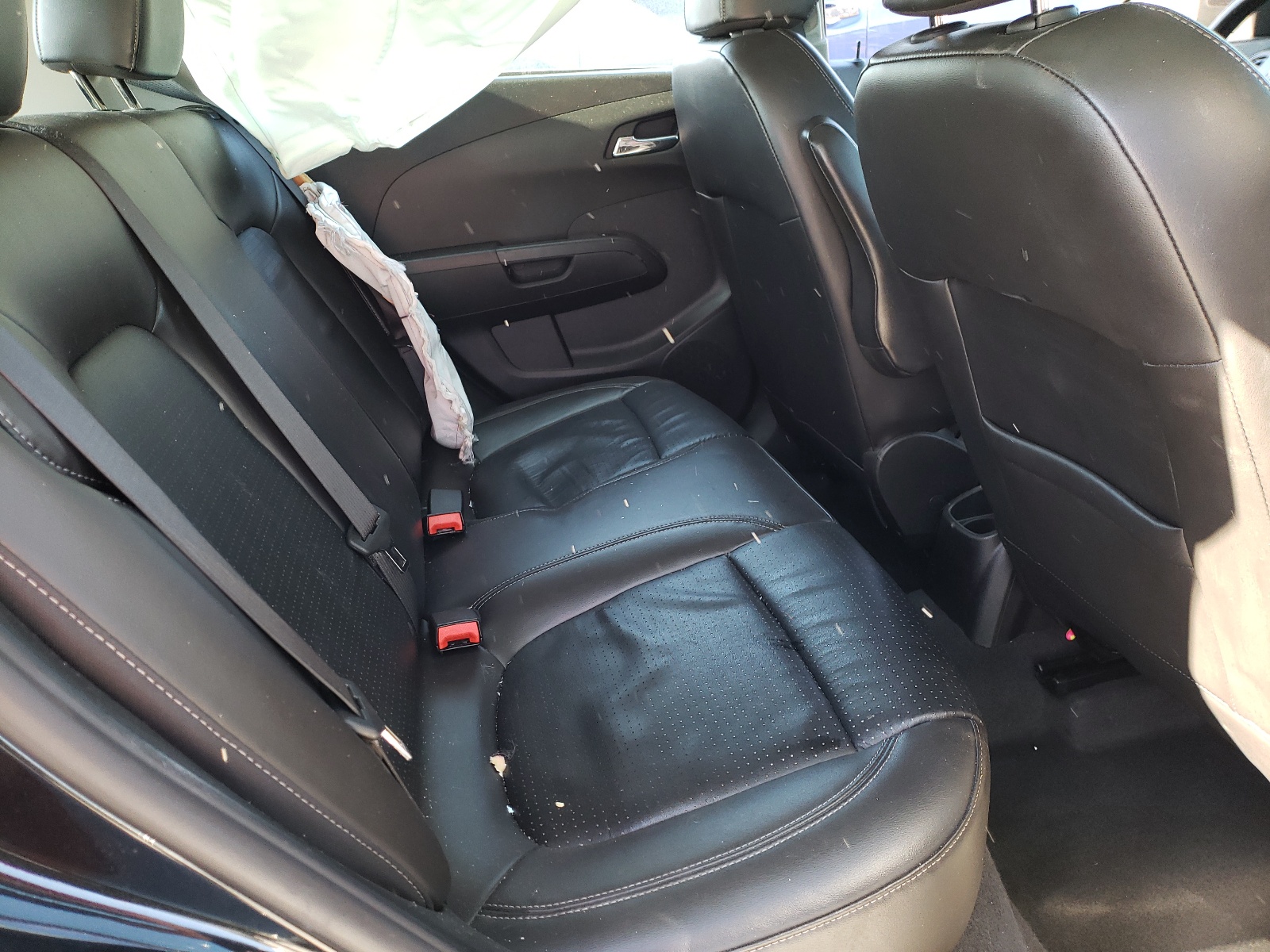 Photo 6 from auction – 2015 CHEVROLET SONIC LTZ with VIN 1G1JE6SB1F4107379