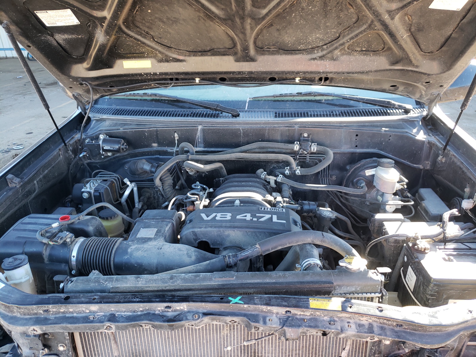 Photo 7 from auction – 2006 TOYOTA SEQUOIA SR with VIN 5TDBT44A26S273327