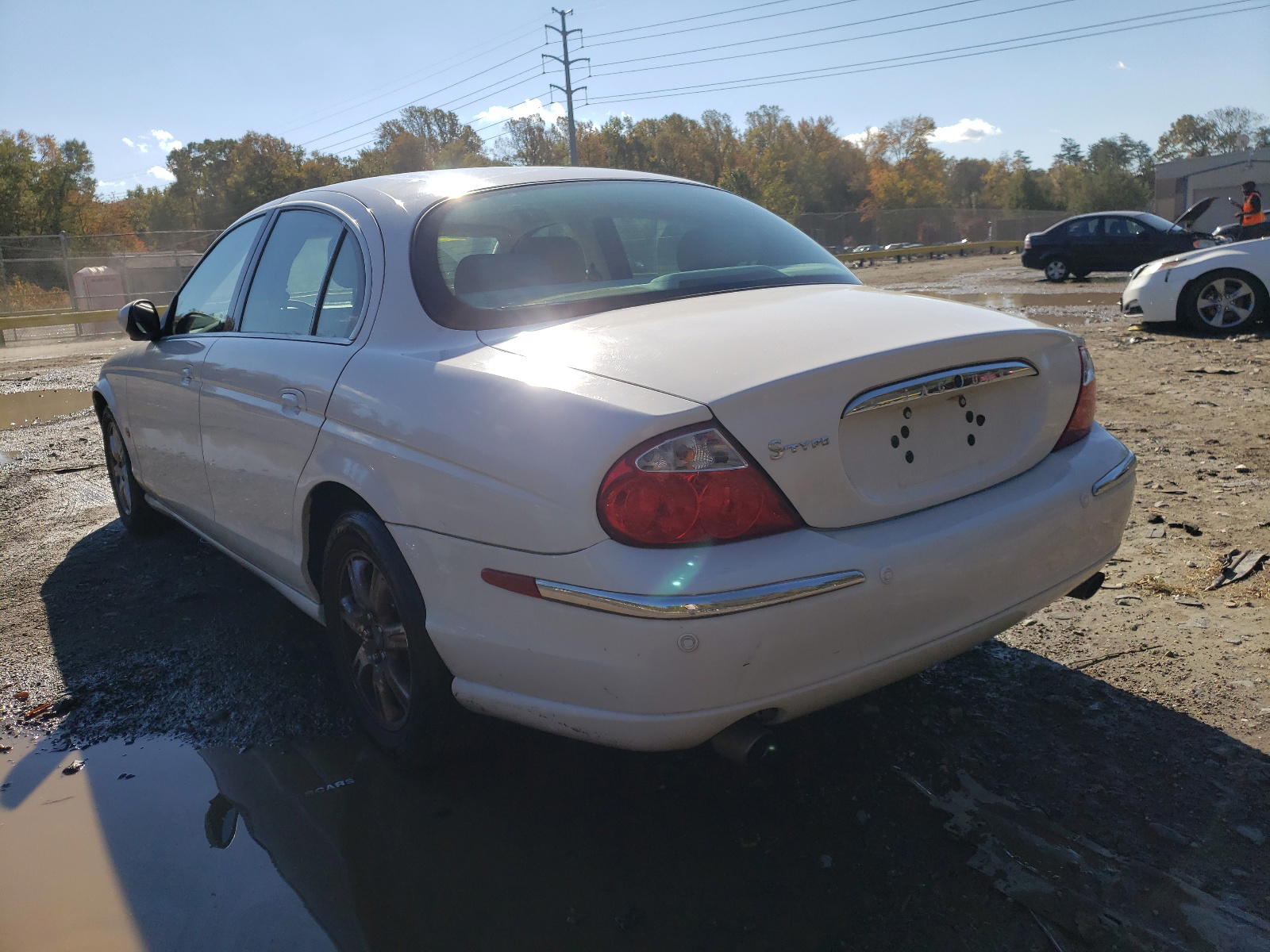 Photo 3 from auction – 2003 JAGUAR S-TYPE with VIN SAJEA01T73FM58391