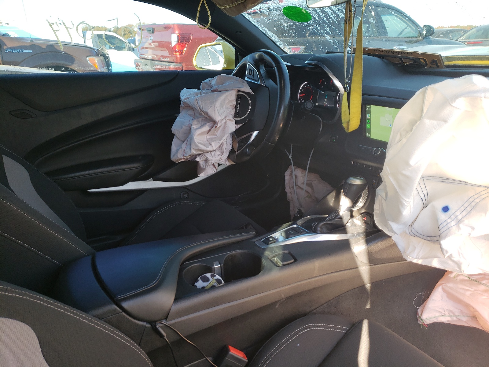 Photo 5 from auction – 2018 CHEVROLET CAMARO LT with VIN 1G1FB1RS2J0137885