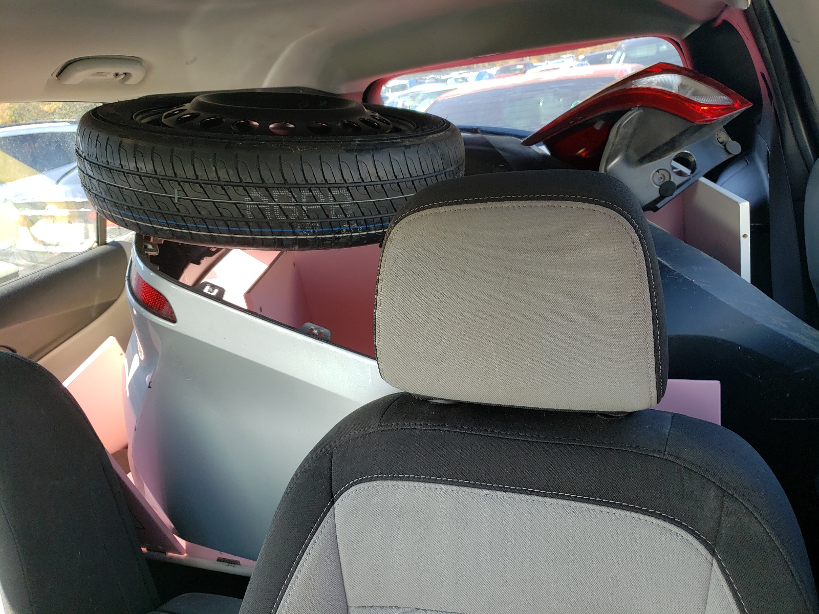 Photo 6 from auction – 2018 CHEVROLET EQUINOX LS with VIN 2GNAXHEV5J6210953