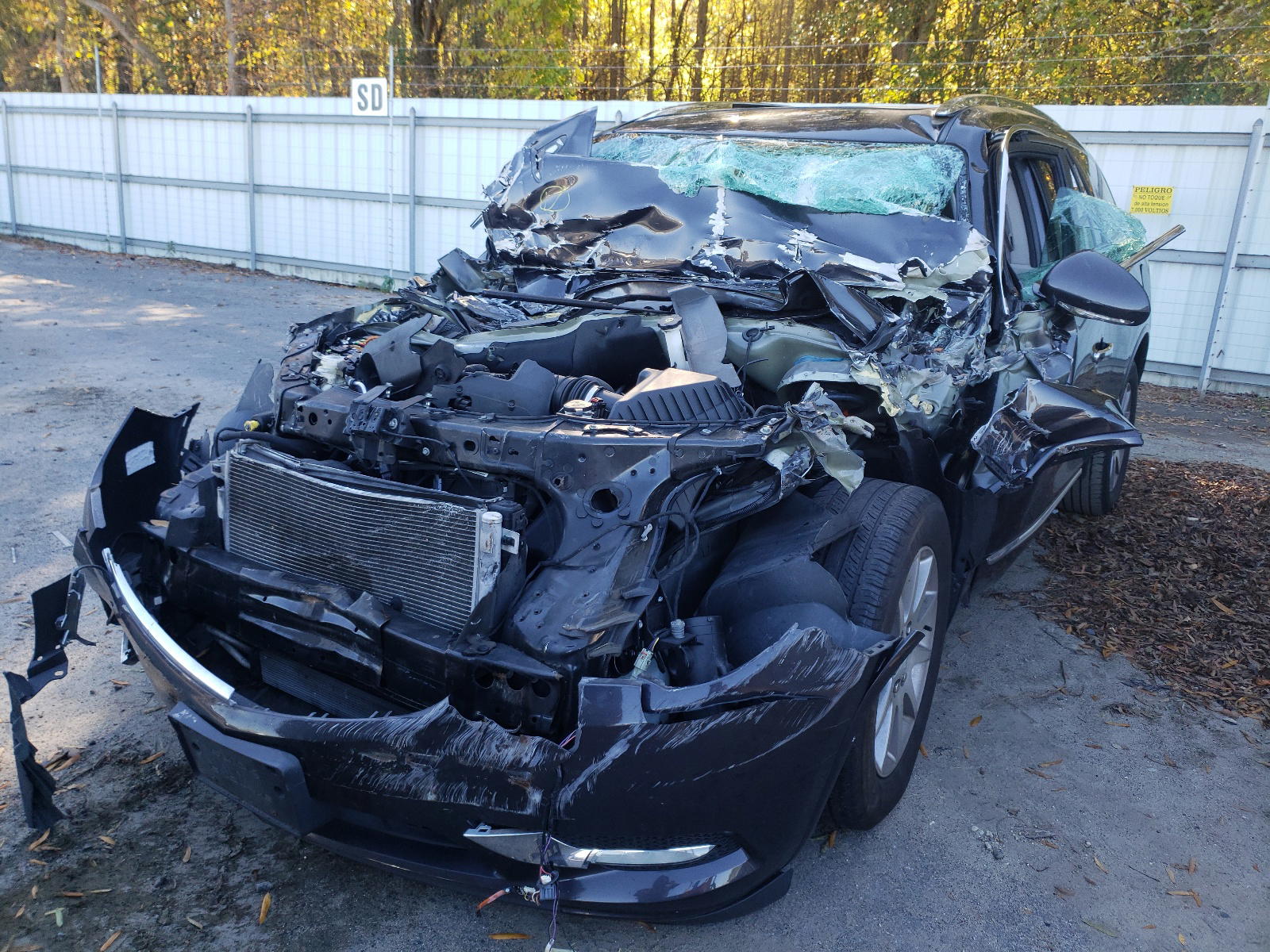 Photo 15 from auction – 2015 BUICK ENCLAVE with VIN 5GAKRBKD6FJ363269