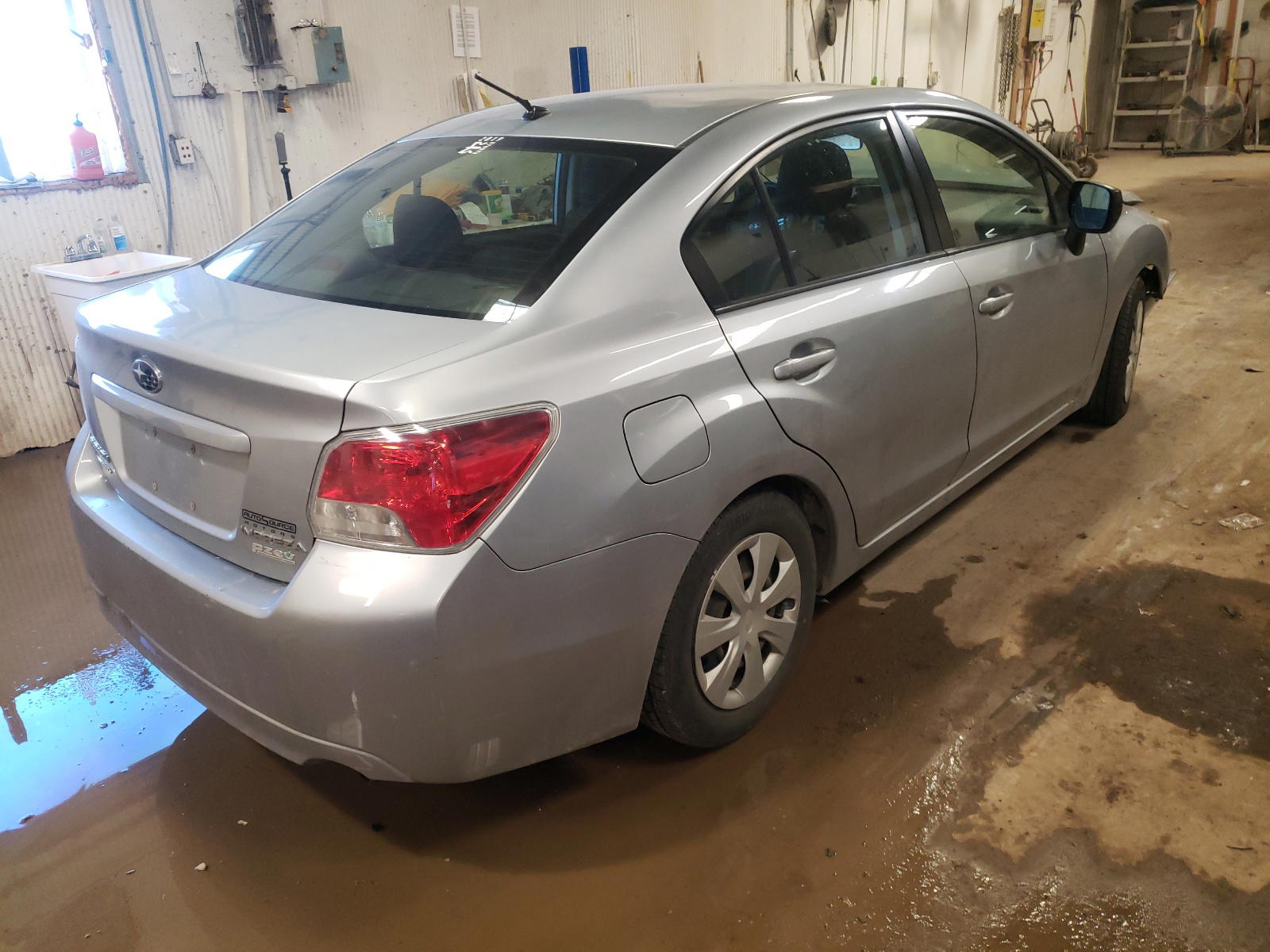 Photo 4 from auction – 2014 SUBARU IMPREZA with VIN JF1GJAA61EH014945