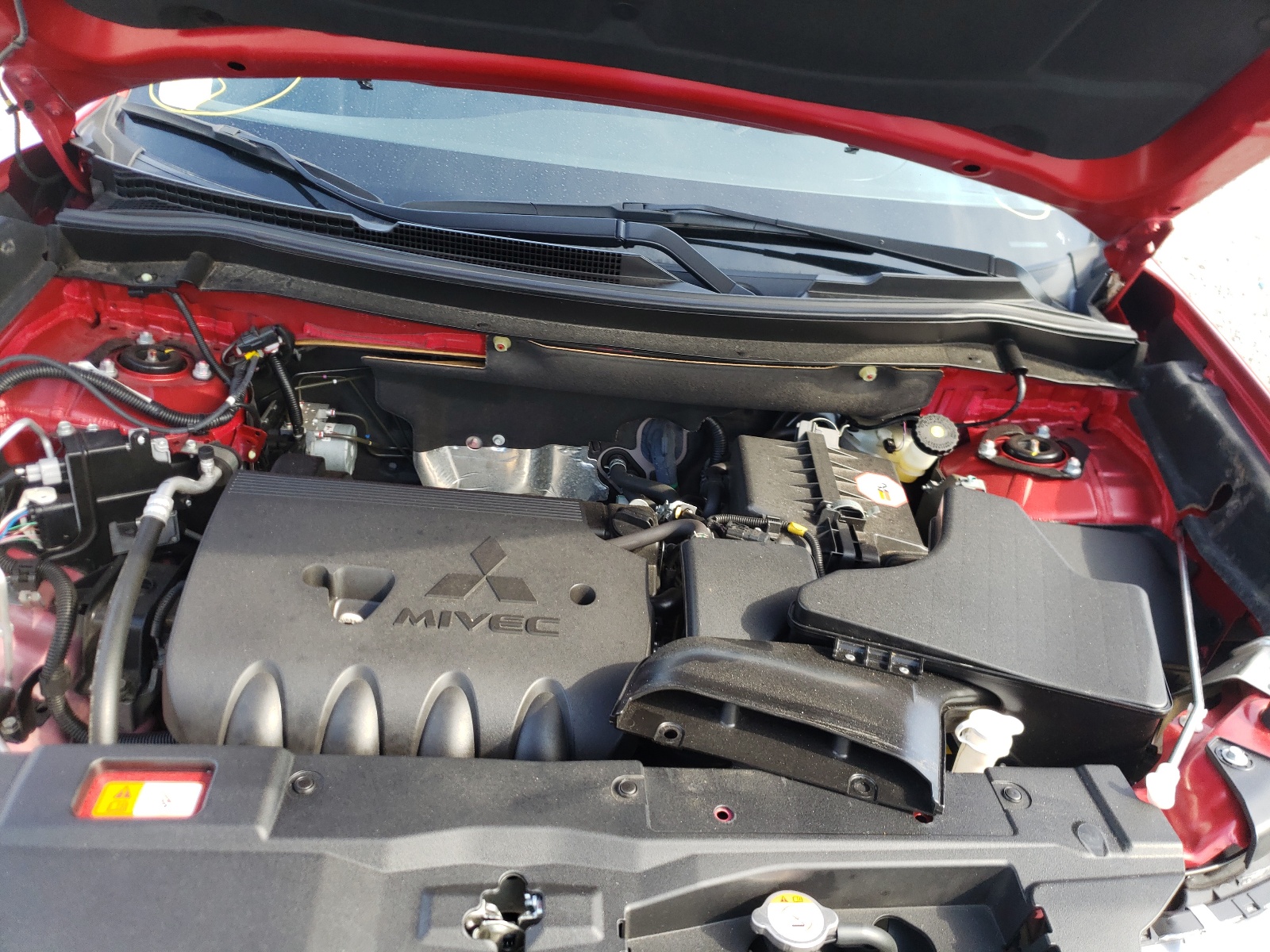 Photo 7 from auction – 2019 MITSUBISHI OUTLANDER with VIN JA4AD2A30KZ028760