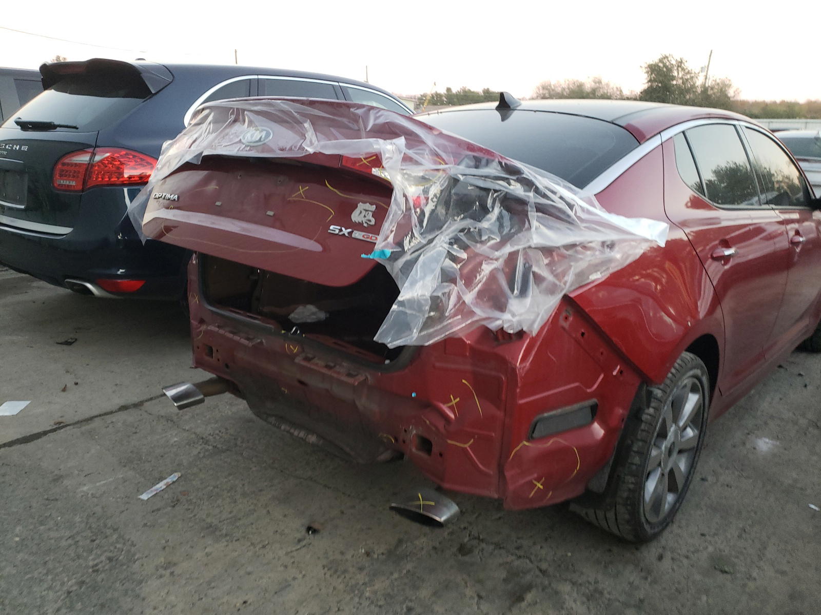 Photo 9 from auction – 2012 KIA OPTIMA SX with VIN 5XXGR4A62CG081326