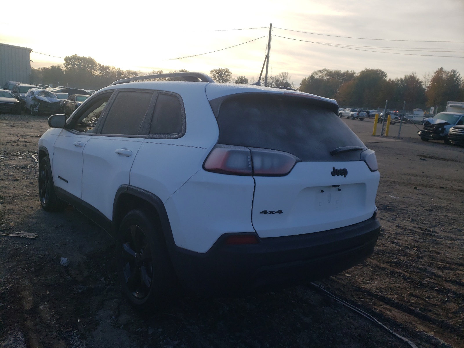 Photo 3 from auction – 2020 JEEP CHEROKEE L with VIN 1C4PJMLB6LD511824