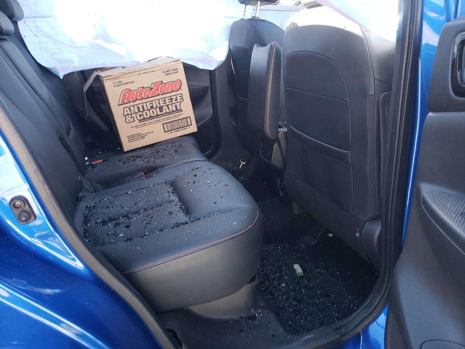 Photo 6 from auction – 2018 MITSUBISHI ECLIPSE CR with VIN JA4AT5AA0JZ067589