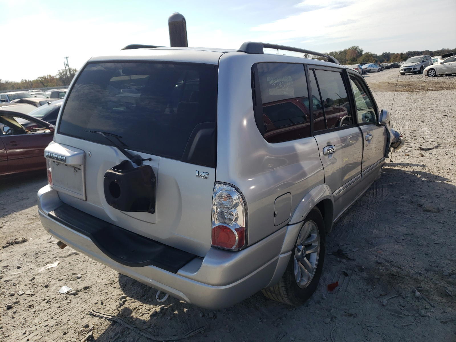 Photo 4 from auction – 2005 SUZUKI XL7 EX with VIN JS3TY92V054101155