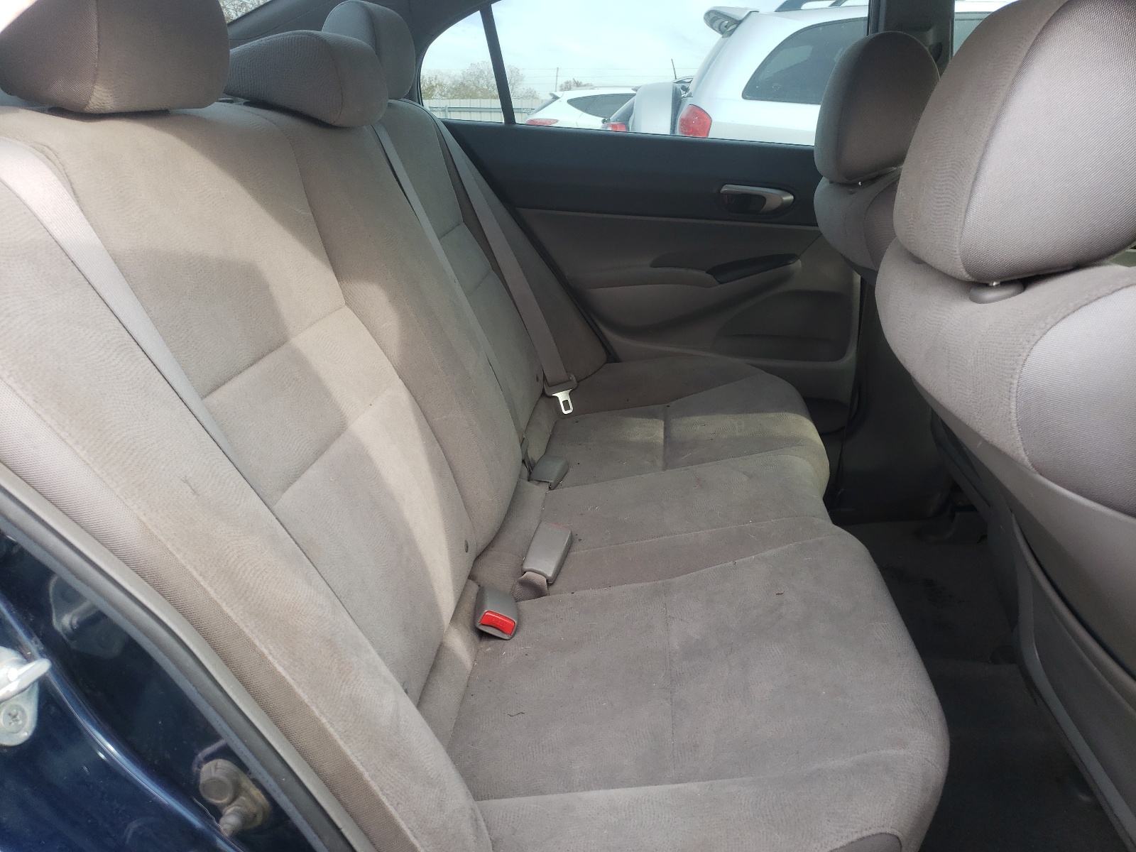 Photo 6 from auction – 2007 HONDA CIVIC LX with VIN JHMFA16527S002622