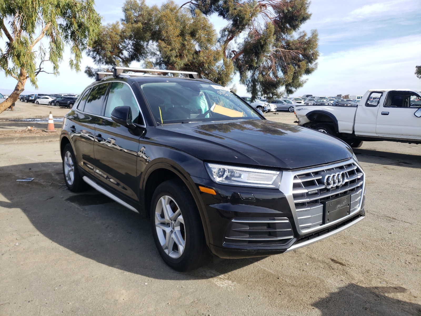 Photo 1 from auction – 2019 AUDI Q5 PREMIUM with VIN WA1ANAFY8K2072204