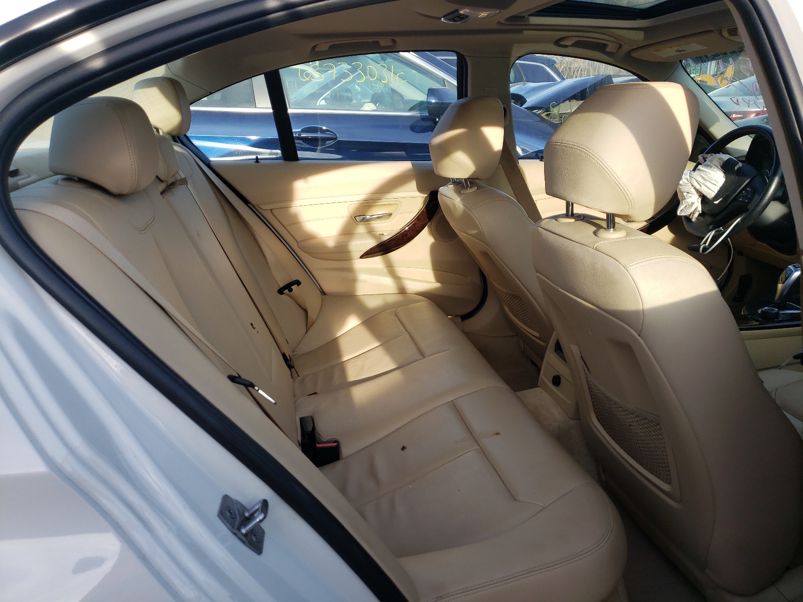 Photo 6 from auction – 2013 BMW 320 I XDRI with VIN WBA3C3C53DF982653