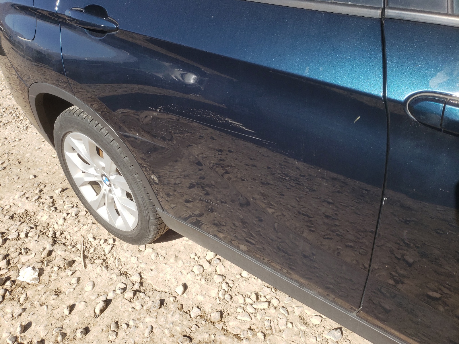 Photo 9 from auction – 2014 BMW X1 XDRIVE2 with VIN WBAVL1C57EVY17399