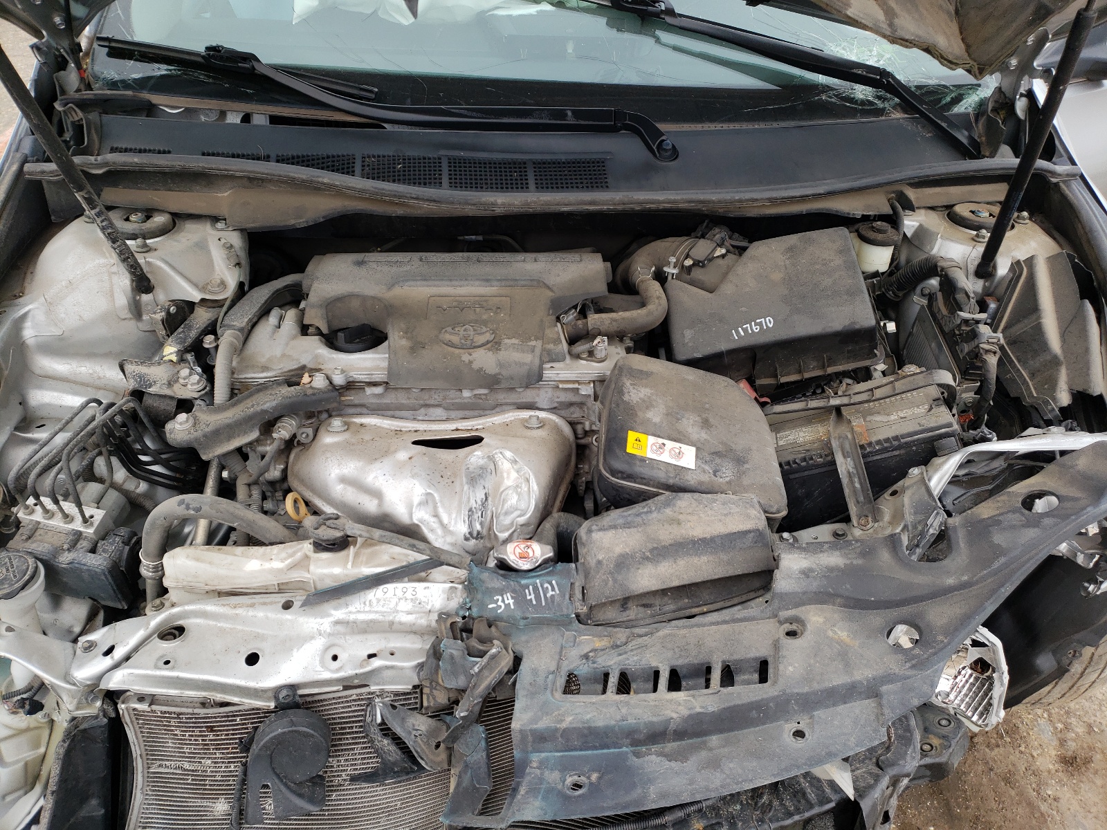 Photo 7 from auction – 2017 TOYOTA CAMRY LE with VIN 4T1BF1FK8HU640950