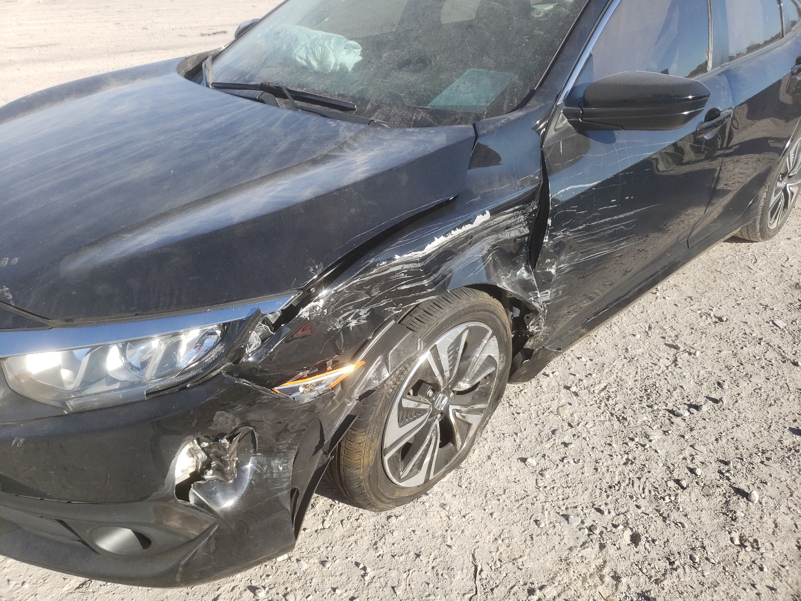 Photo 9 from auction – 2016 HONDA CIVIC EX with VIN 19XFC1F36GE205140