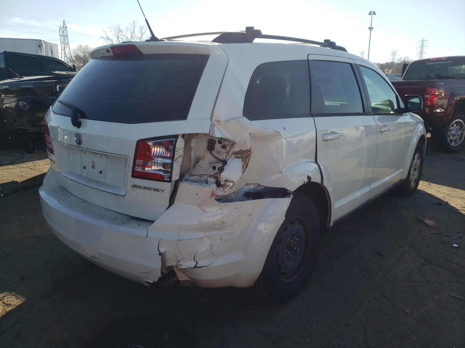 Photo 4 from auction – 2010 DODGE JOURNEY SE with VIN 3D4PG4FB2AT199117