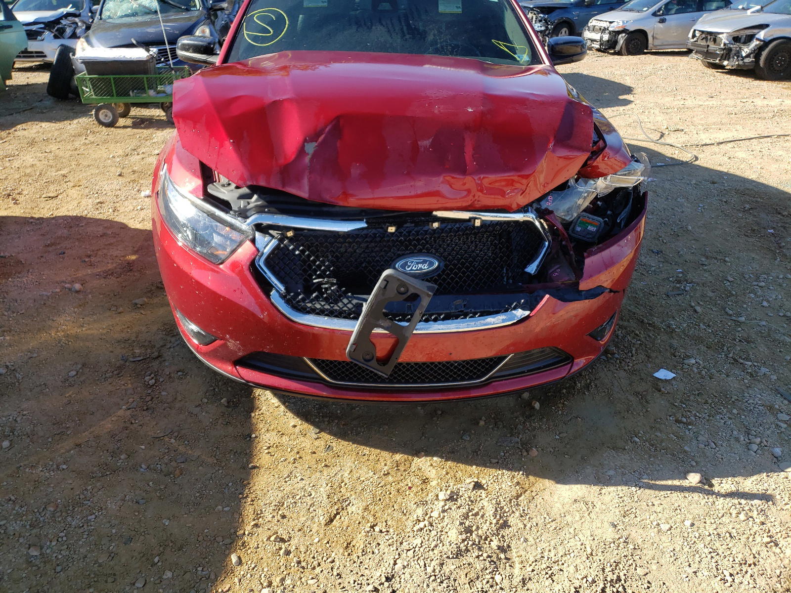 Photo 9 from auction – 2015 FORD TAURUS SHO with VIN 1FAHP2KT7FG128579