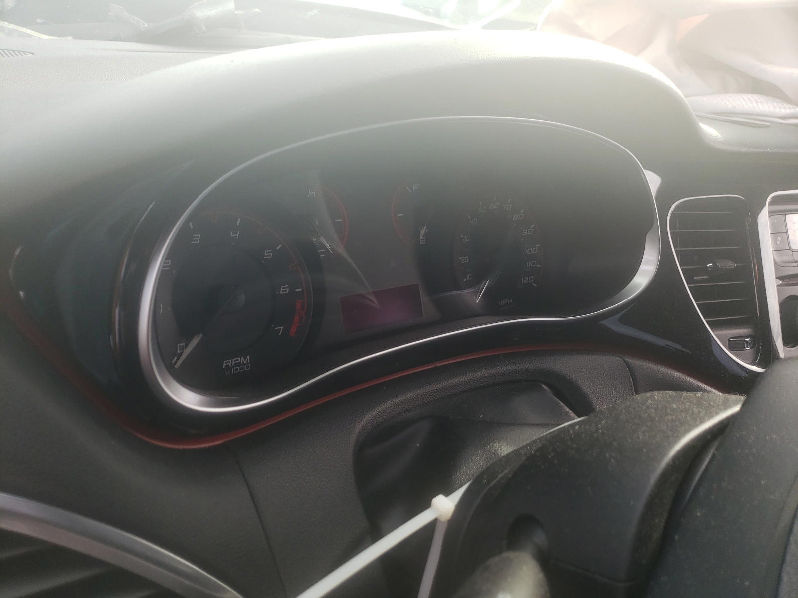 Photo 8 from auction – 2014 DODGE DART SXT with VIN 1C3CDFBB4ED909916
